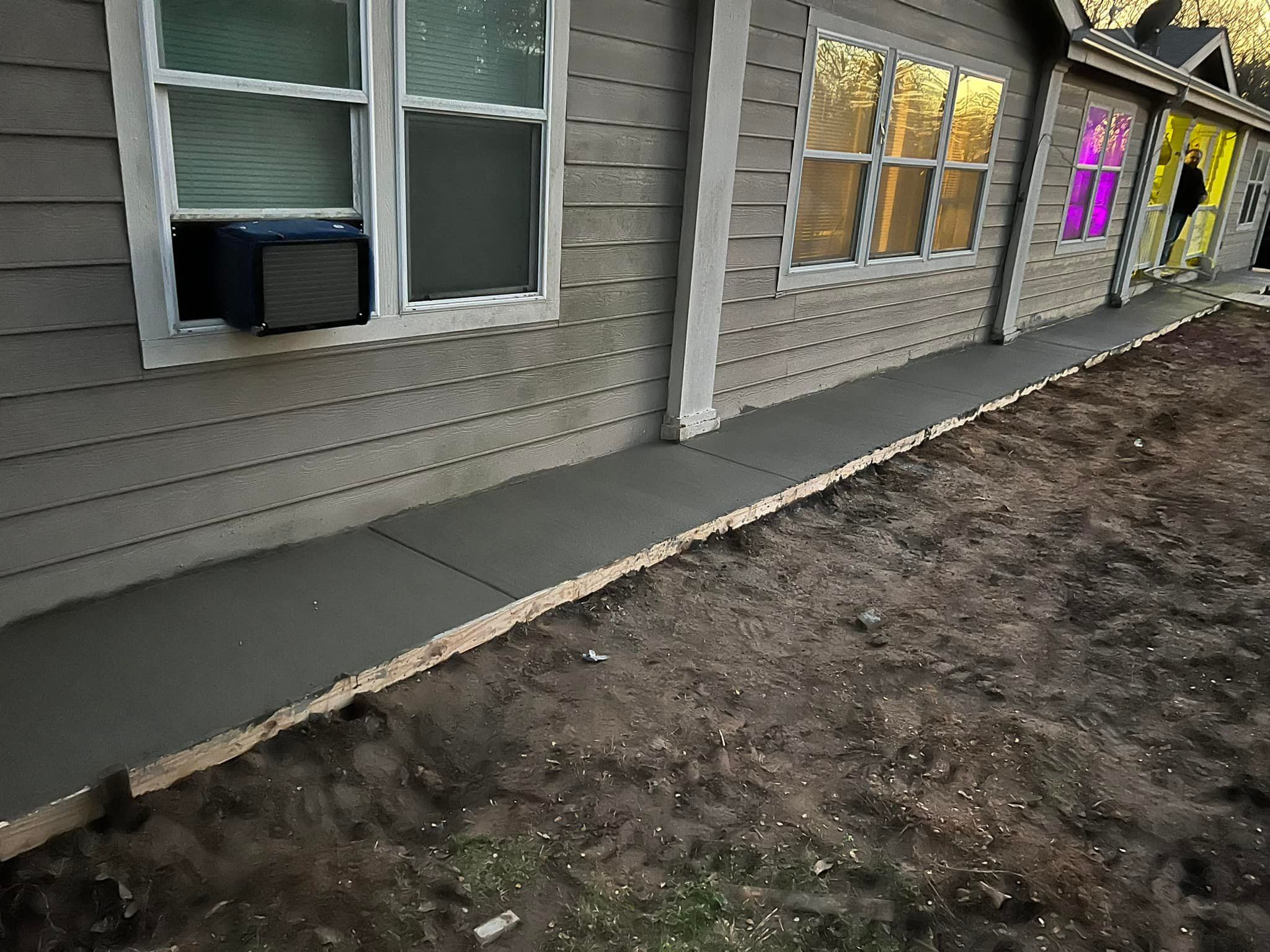  for Javonnies Concrete Services LLC in Gun Barrel City, TX