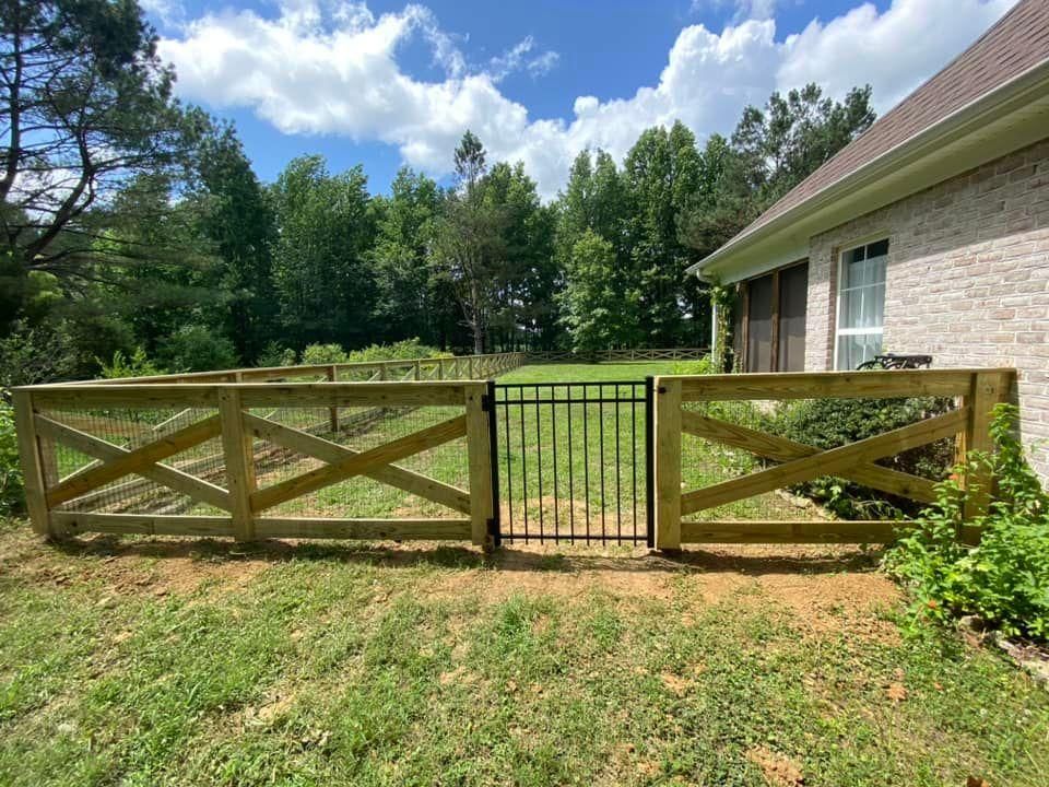  for Manning Fence, LLC in Hernando, MS