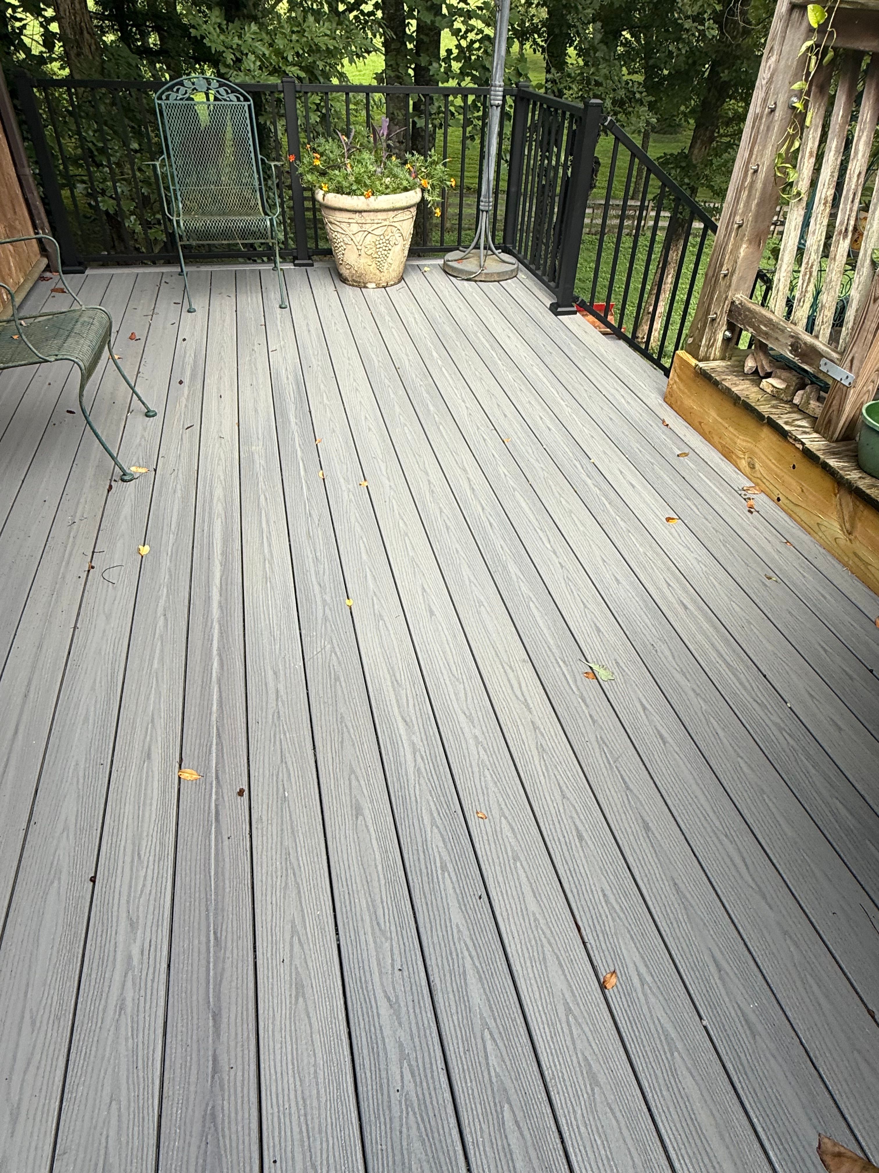 for Deck Escapes and Outdoor Living in Knoxville, TN