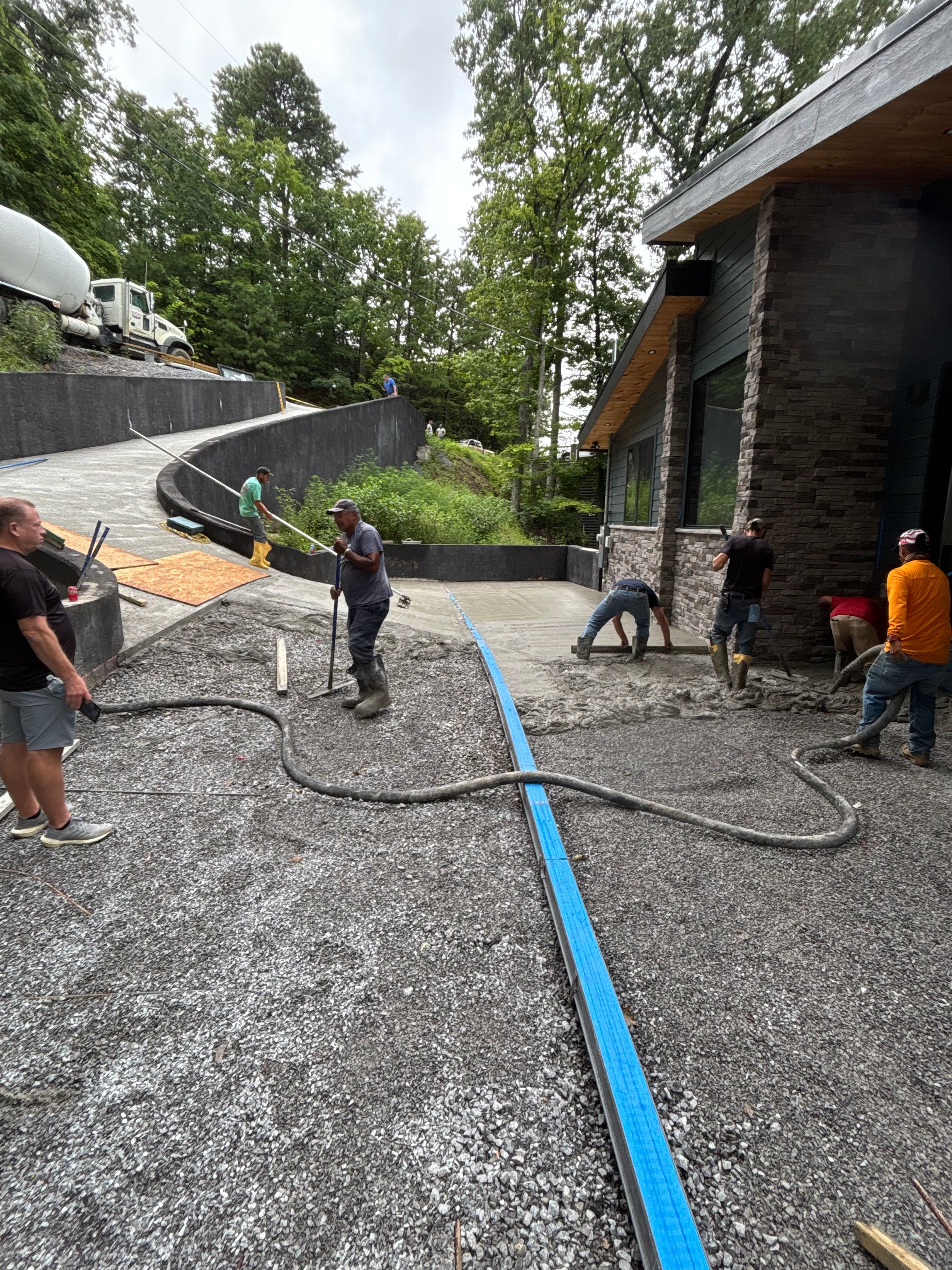  for Williams Concrete Pumping in Knoxville, Tennessee