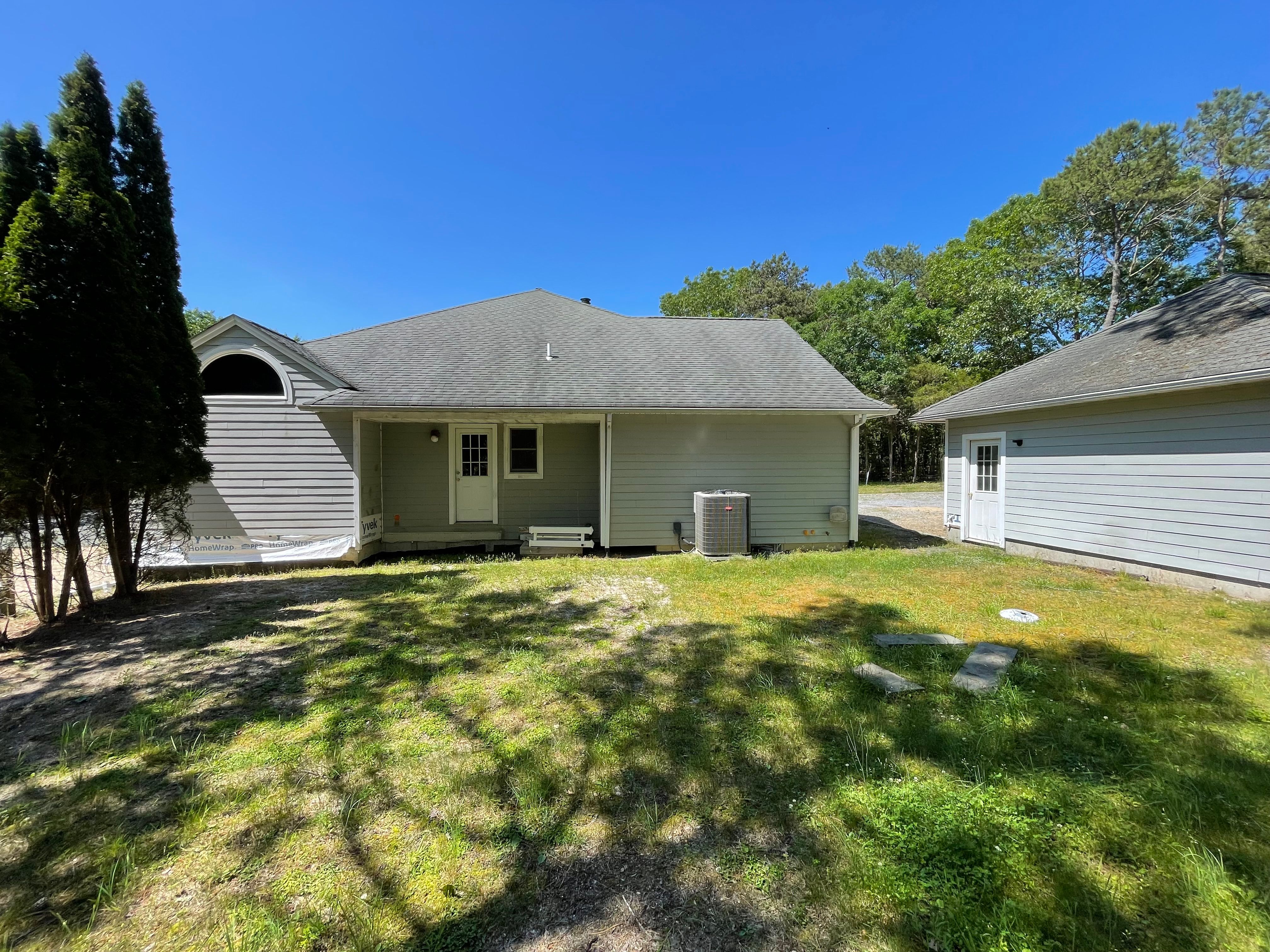  for Make It Right Contracting in East Hampton, NY