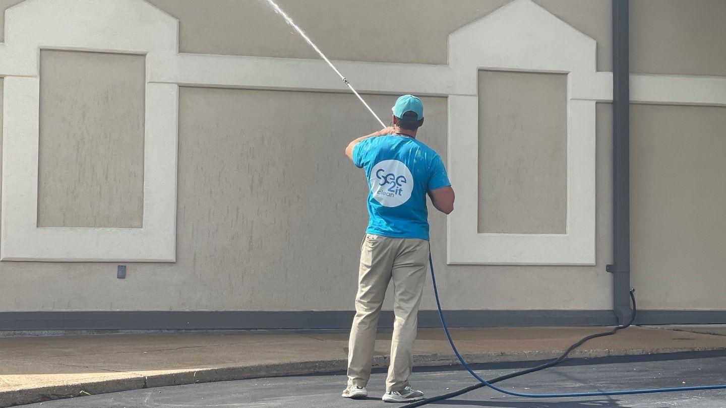  for See2it Clean in St Louis, MO