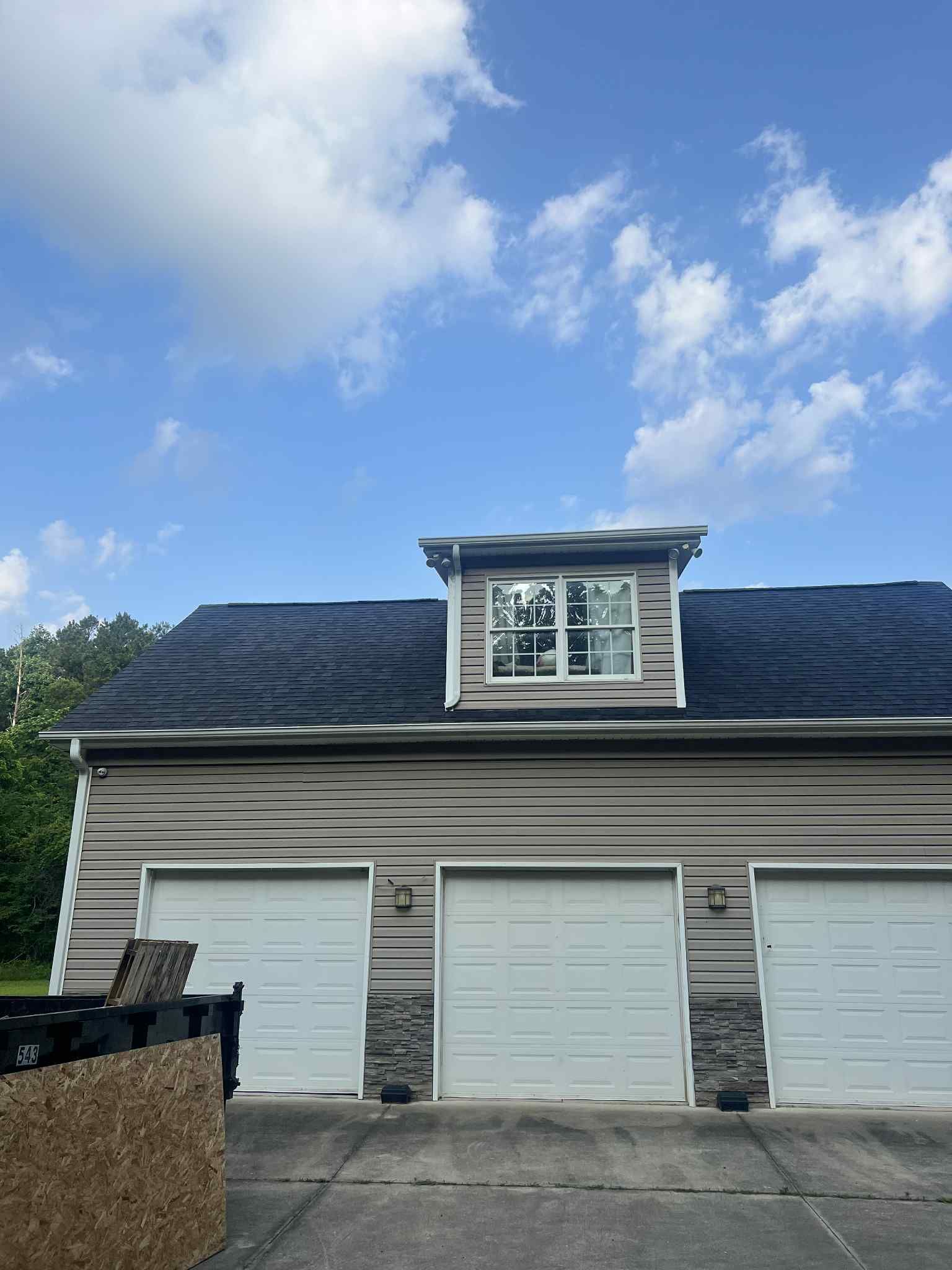  for Branham's Custom Roofing in Laurens, SC