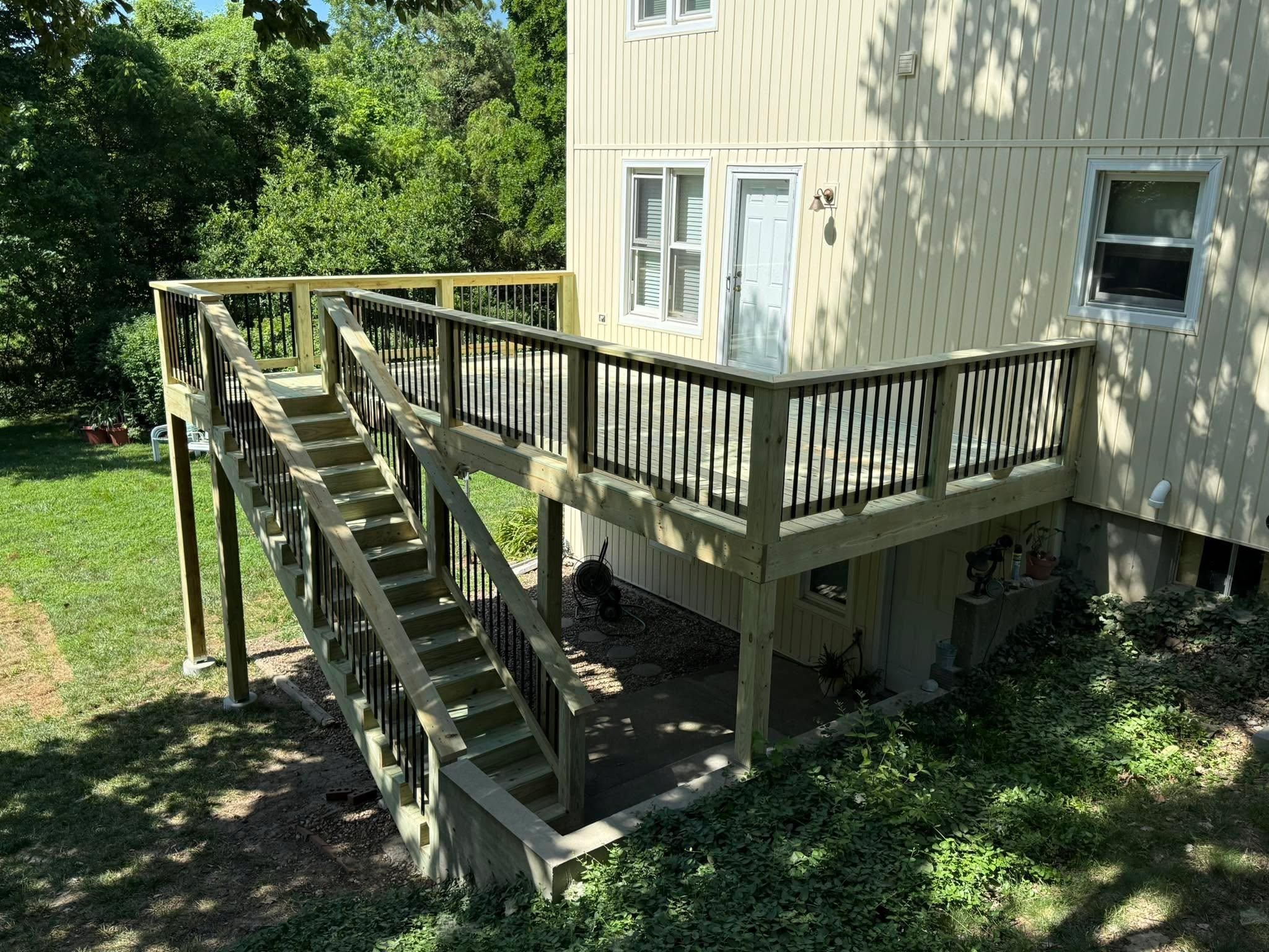  for Done Right Decking in Leavenworth, KS