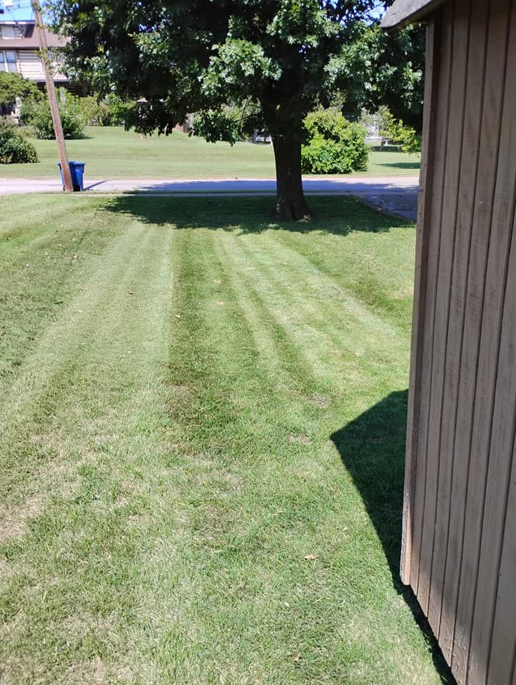 Lawn Care for Mark's Lawn Care in Mount Pleasant, TN