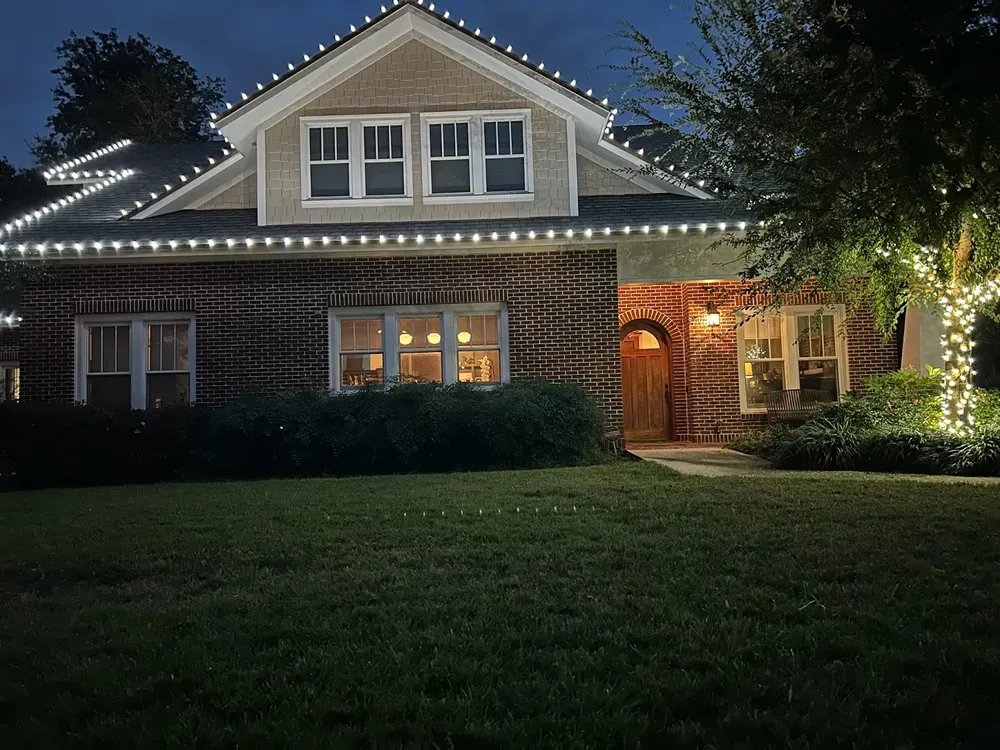  for 850 Christmas Light Pros in Lynn Haven, FL