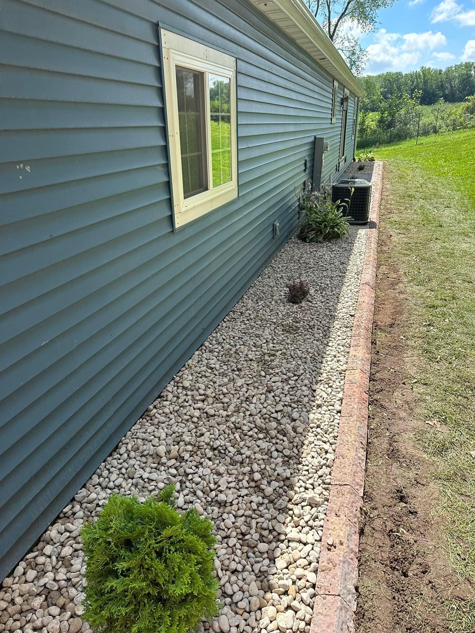  for 608 Earthworks in Marshall, WI