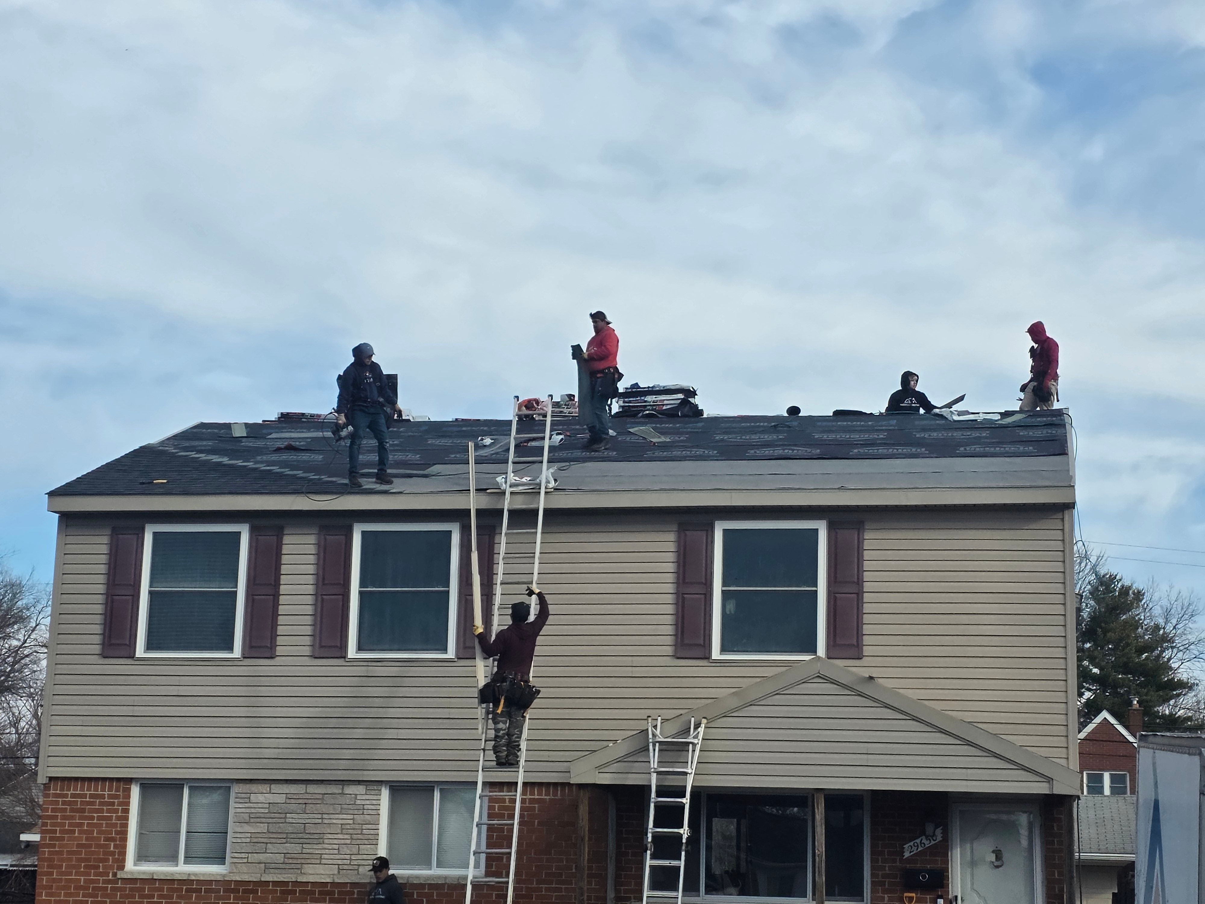  for Contractors Roofing in Dearborn, MI
