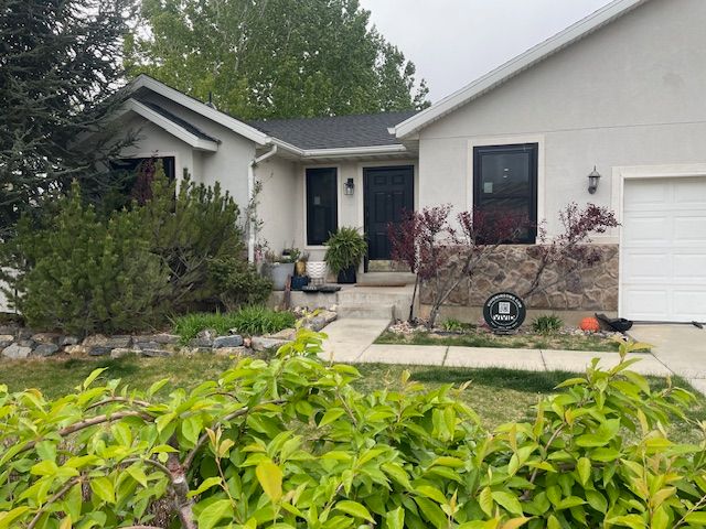  for Vivid Windows in Centerville, UT