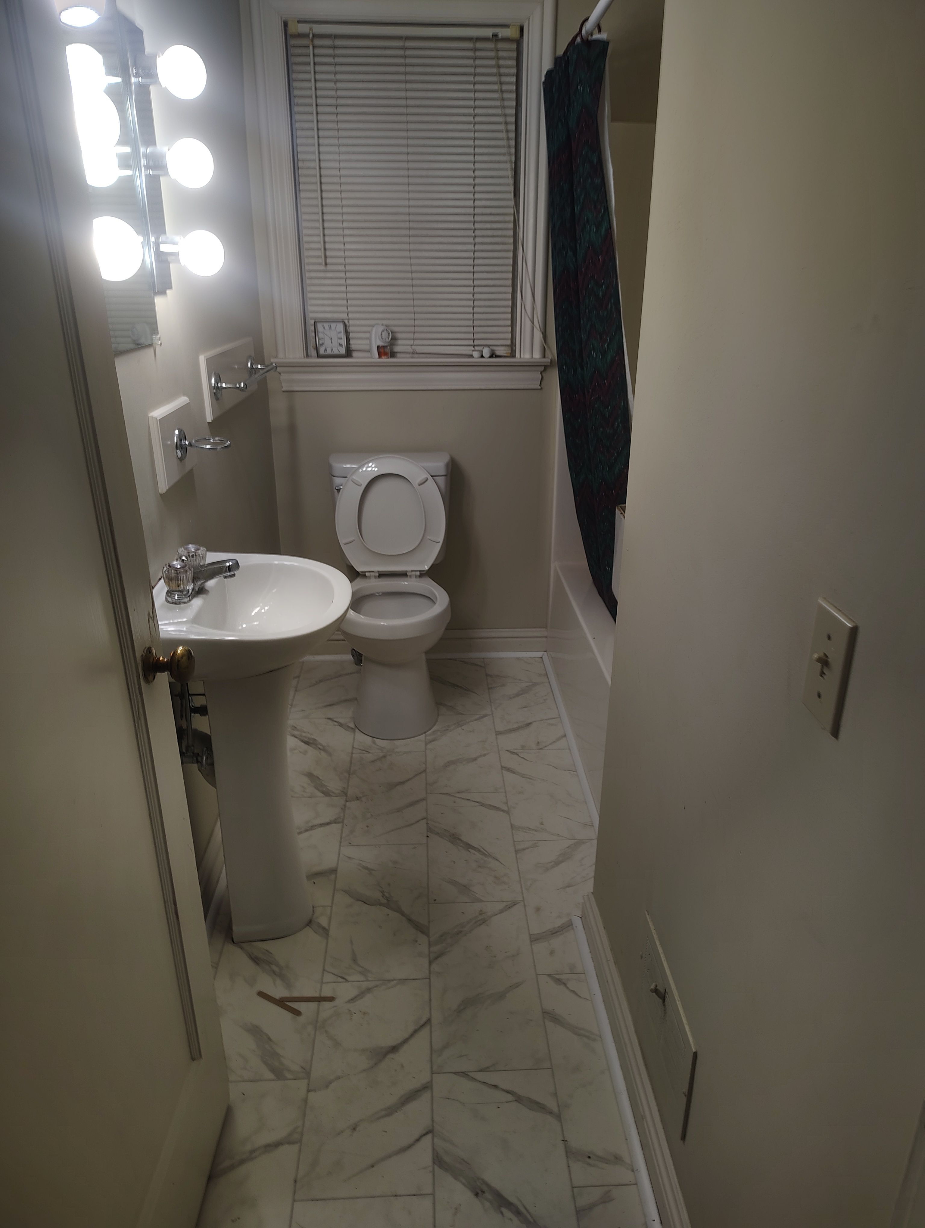  for Ideal Flooring in Glasgow, KY