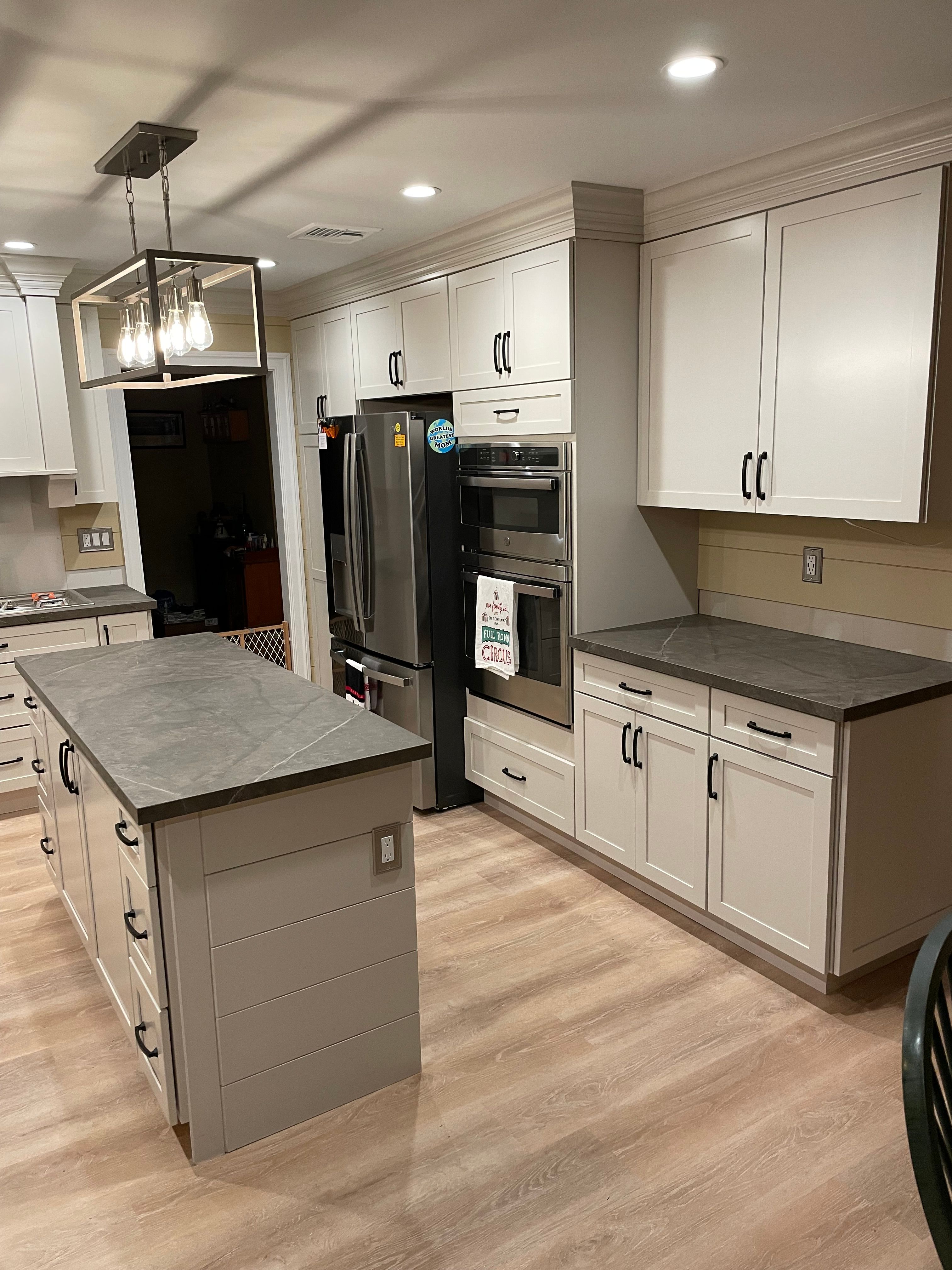  for Make It Right Contracting in East Hampton, NY