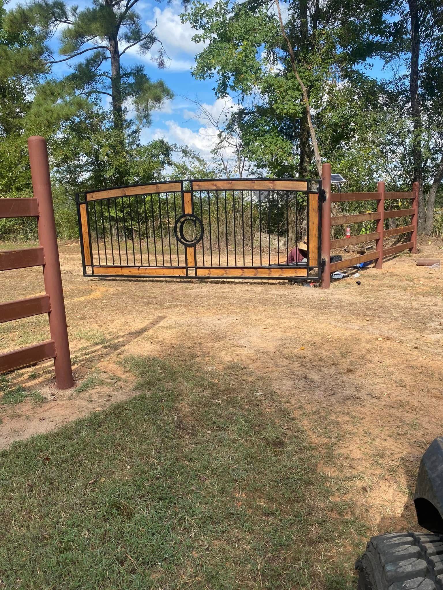 All Photos for Aguilar Fencing and Gates LLC in Longview, Texas