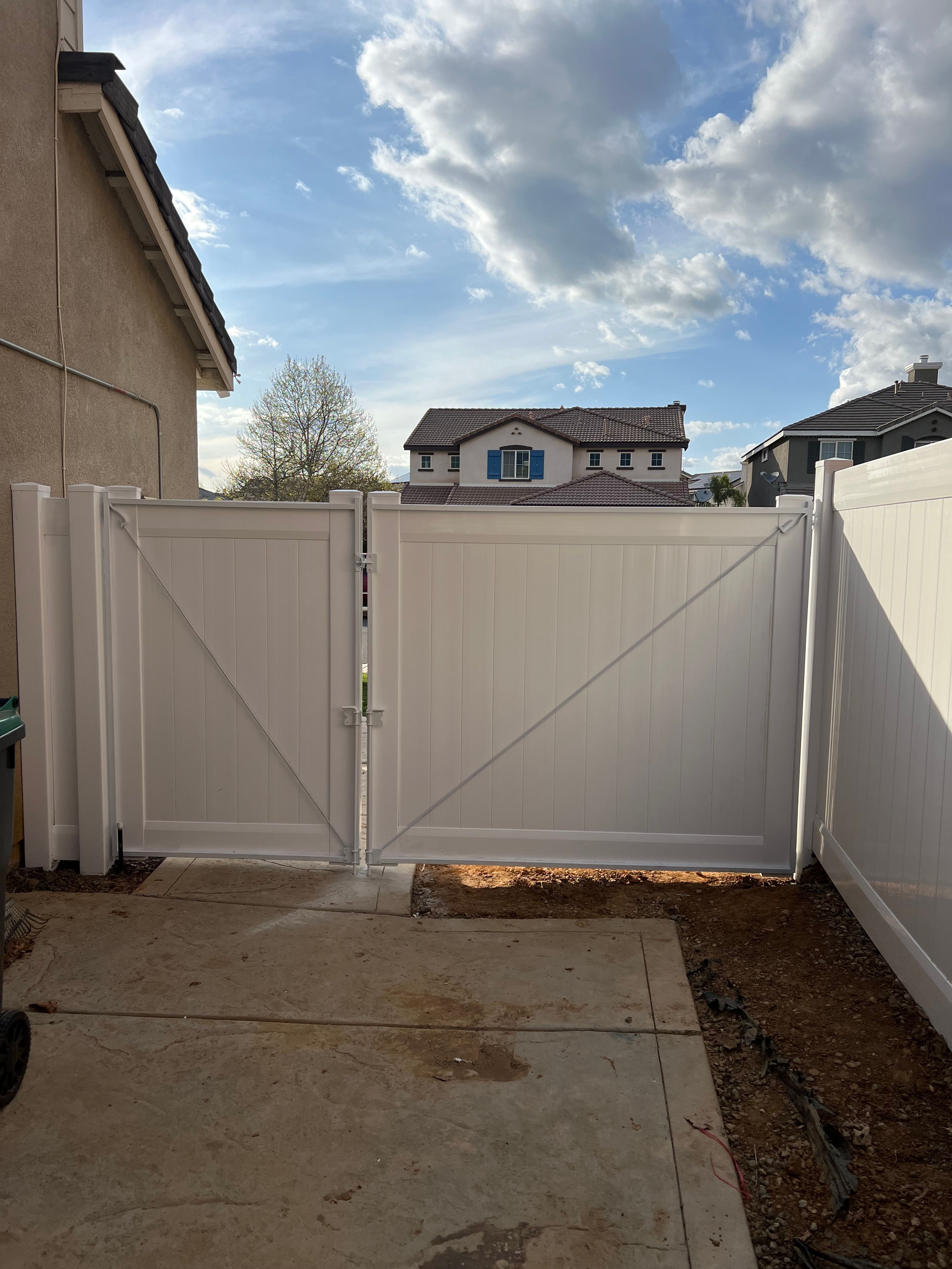  for KZ FENCE CORP in Beaumont, CA