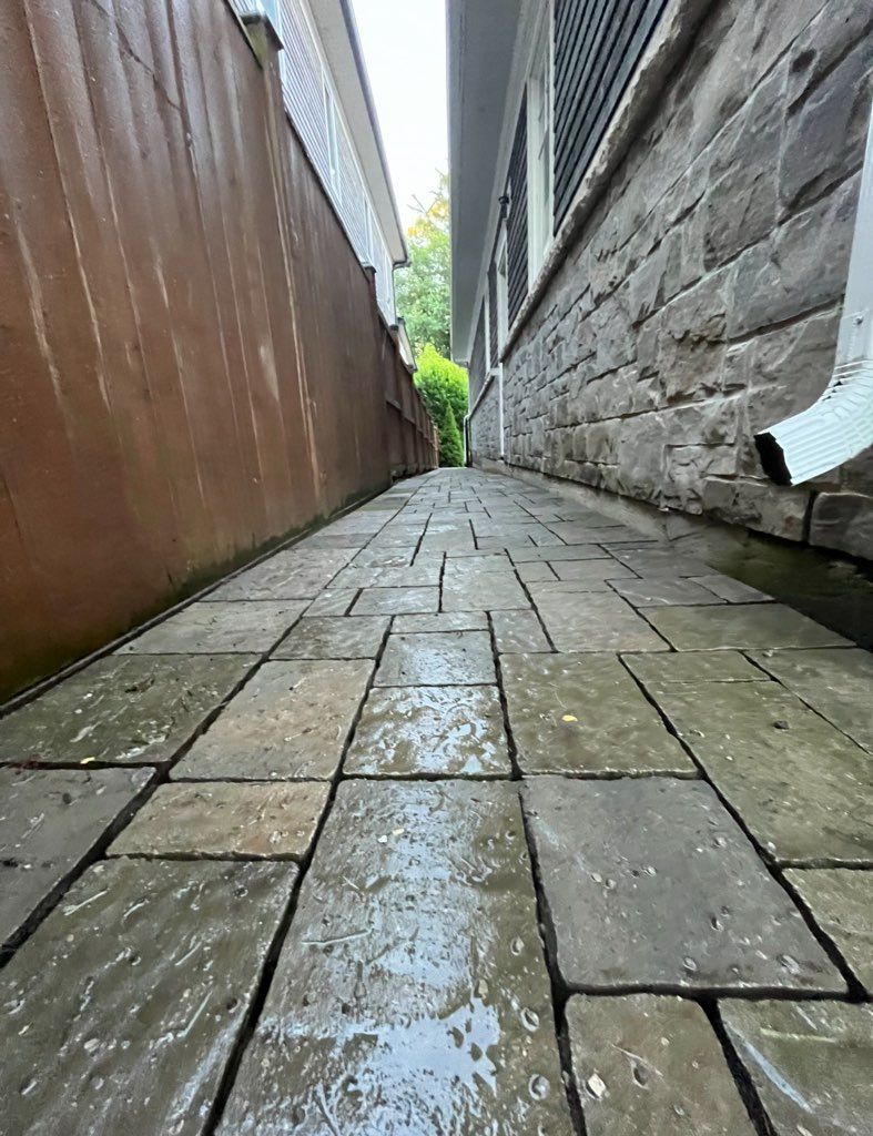  for Bravo Interlock Repairs in Burlington , ON
