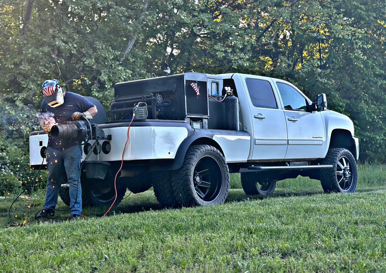 Welding for Wright's Fabrication in Huntsville, AR