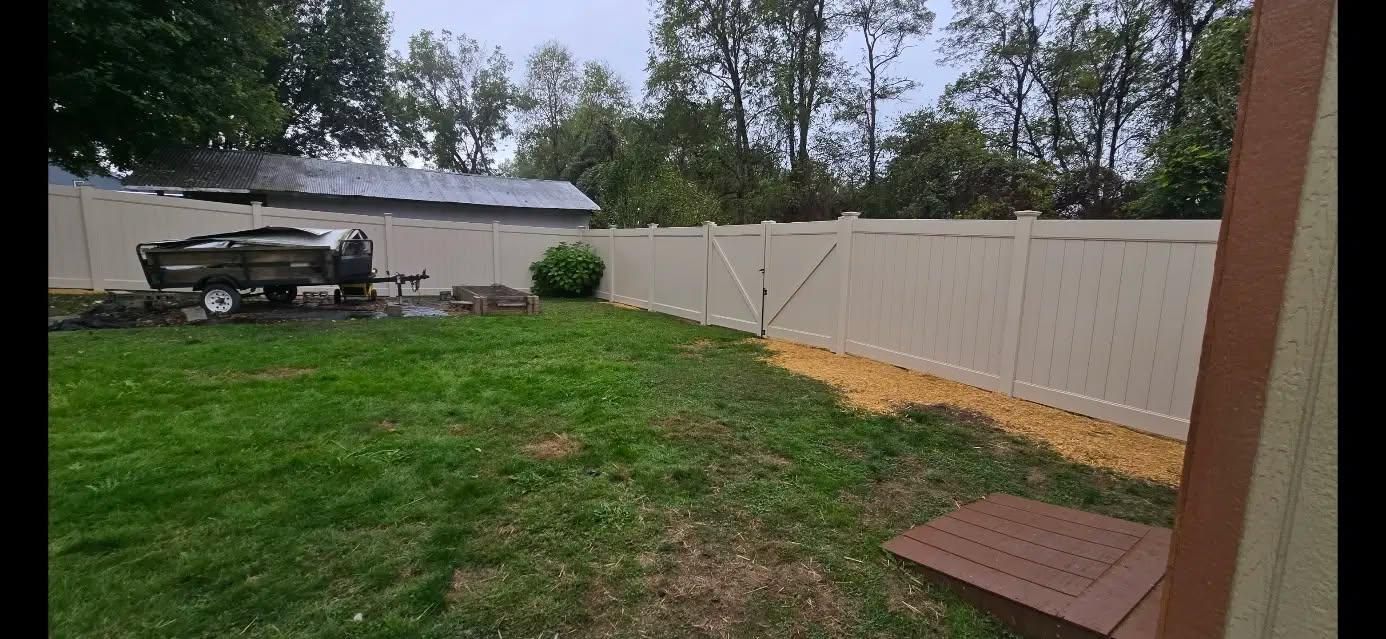 All Photos for Backyard Fence Solutions LLC in Uniontown, PA