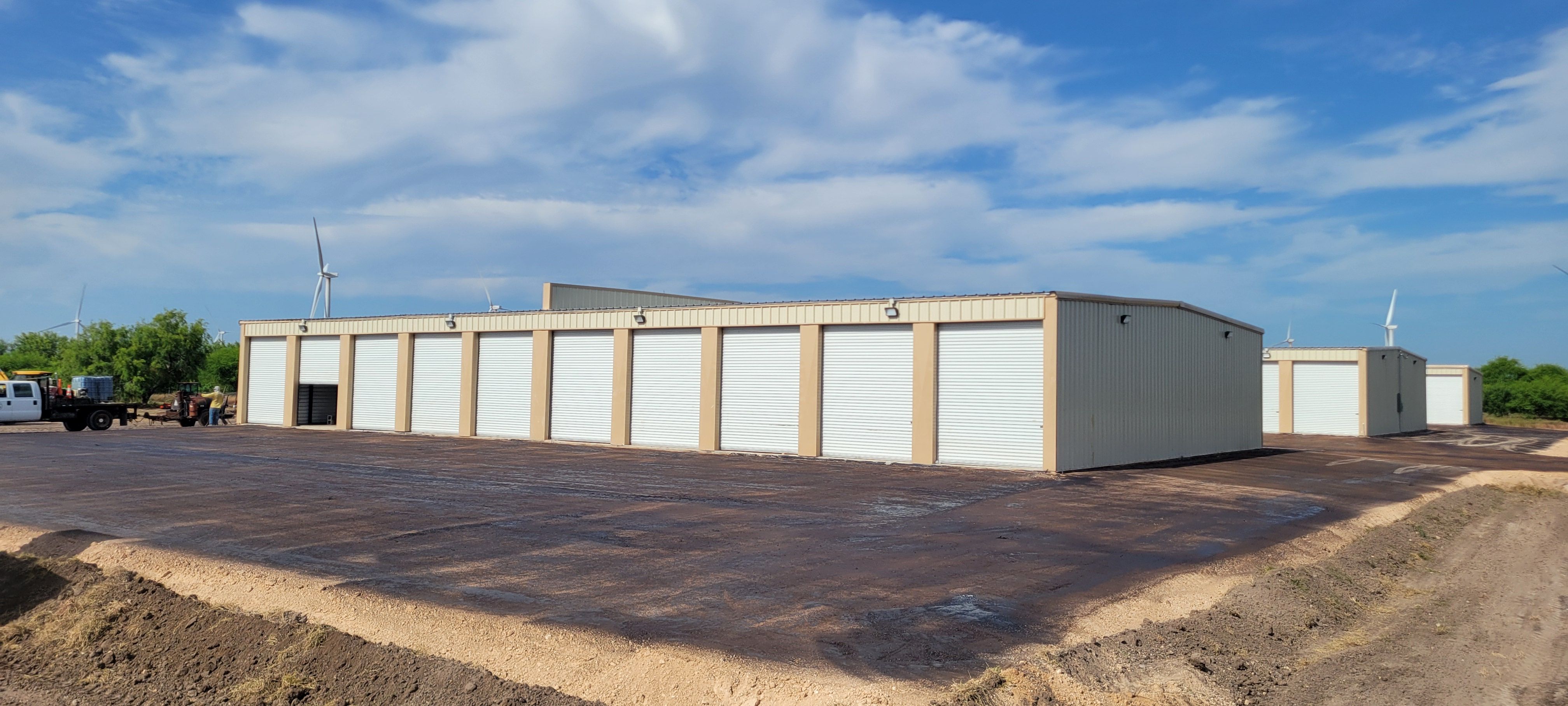  for Longoria & Son Construction in Laredo, TX