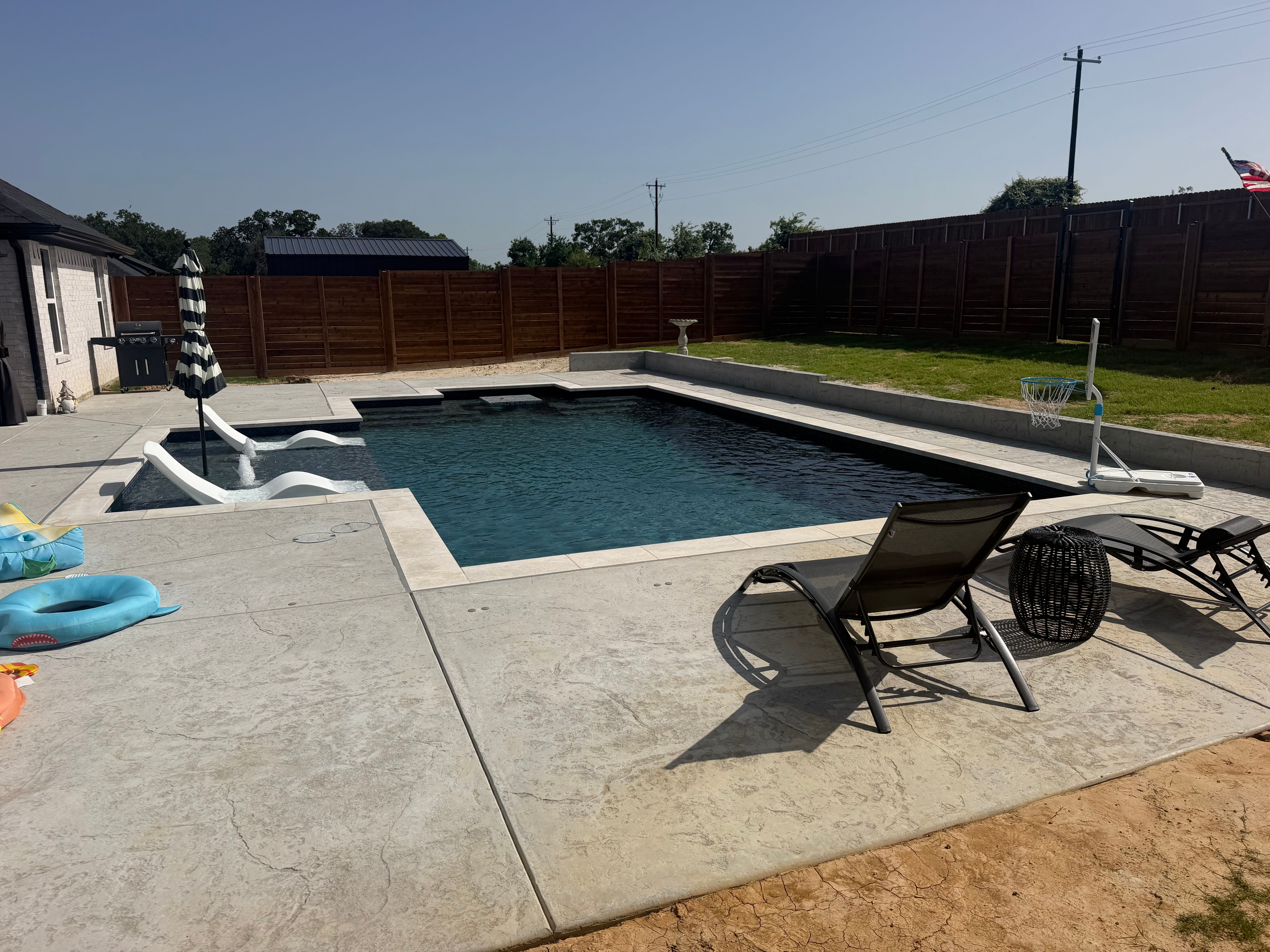  for Black Diamond Custom Pools LLC in Azle, TX