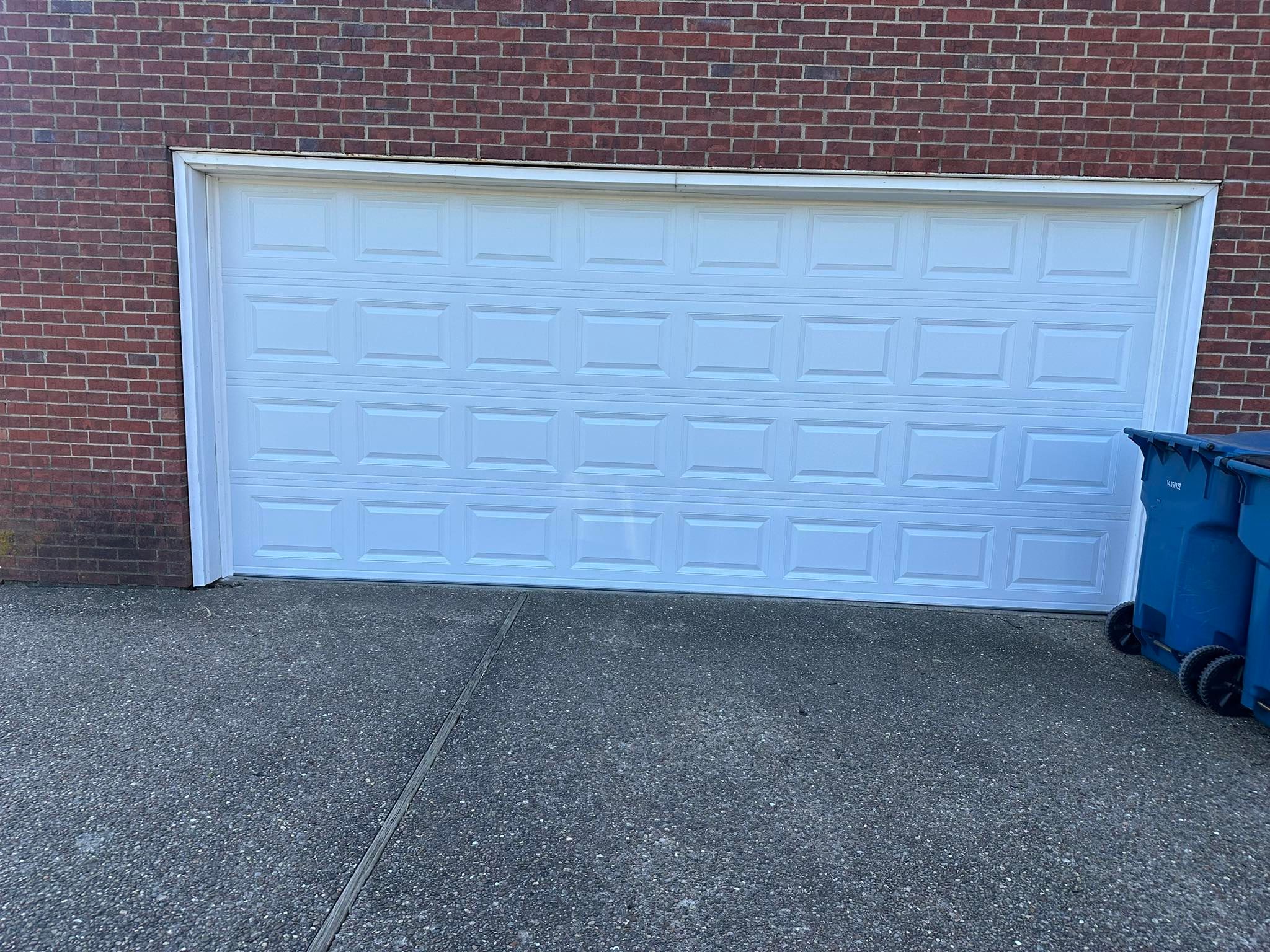  for Roby's Door Service in La Grange, KY