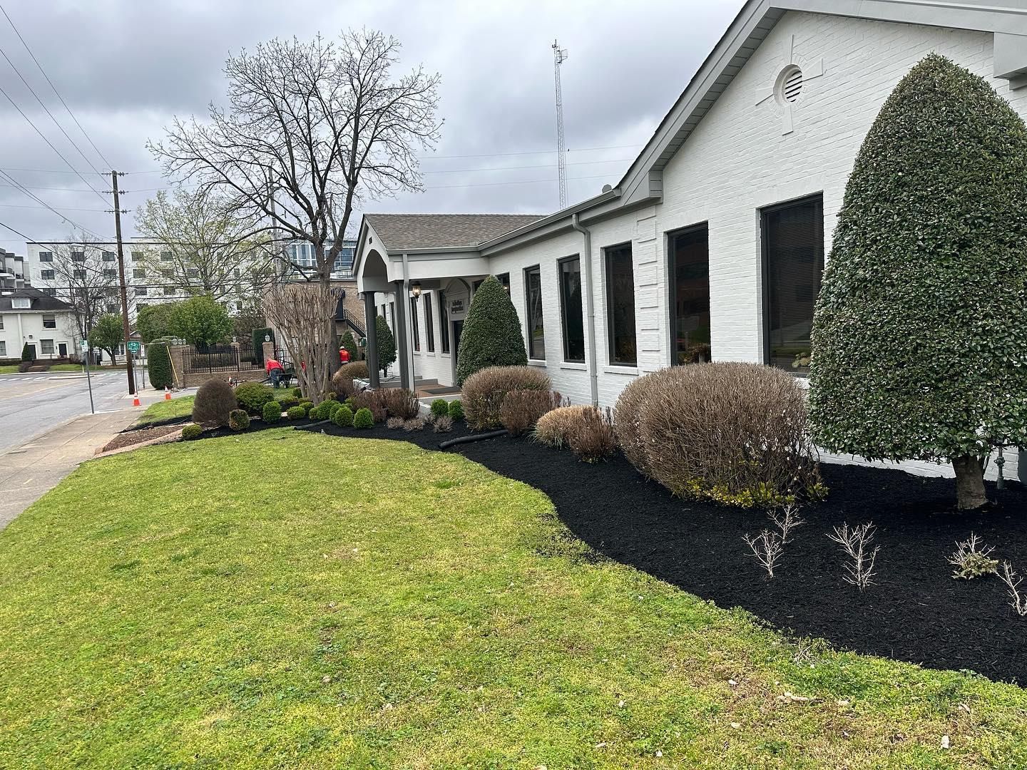  for The Right Price Right Choice Lawn Care Services in Murfreesboro, TN