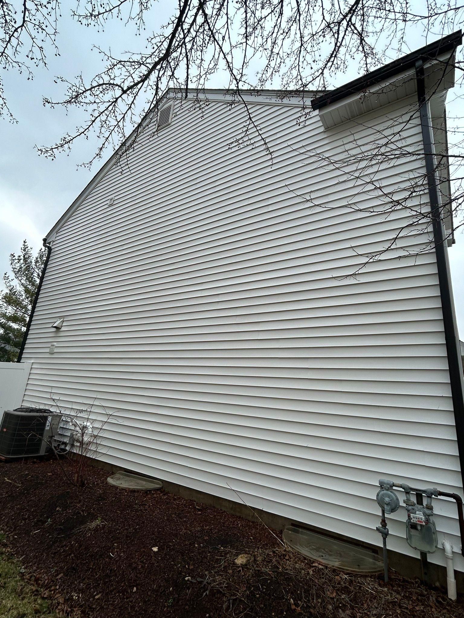 Home Softwash for J&J Power Washing and Gutter Cleaning in Sycamore, IL