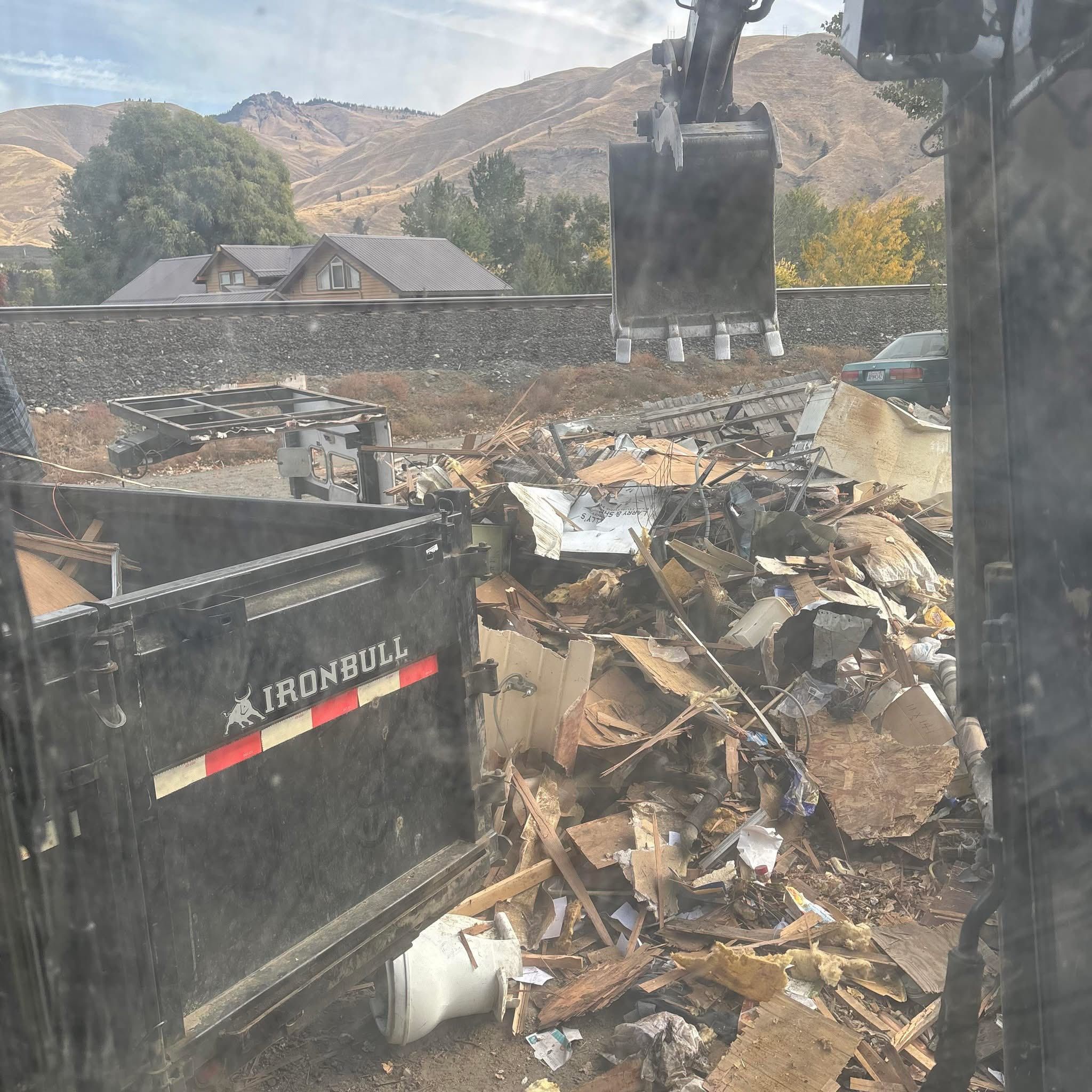  for Perez Excavation LLC in Monitor, WA