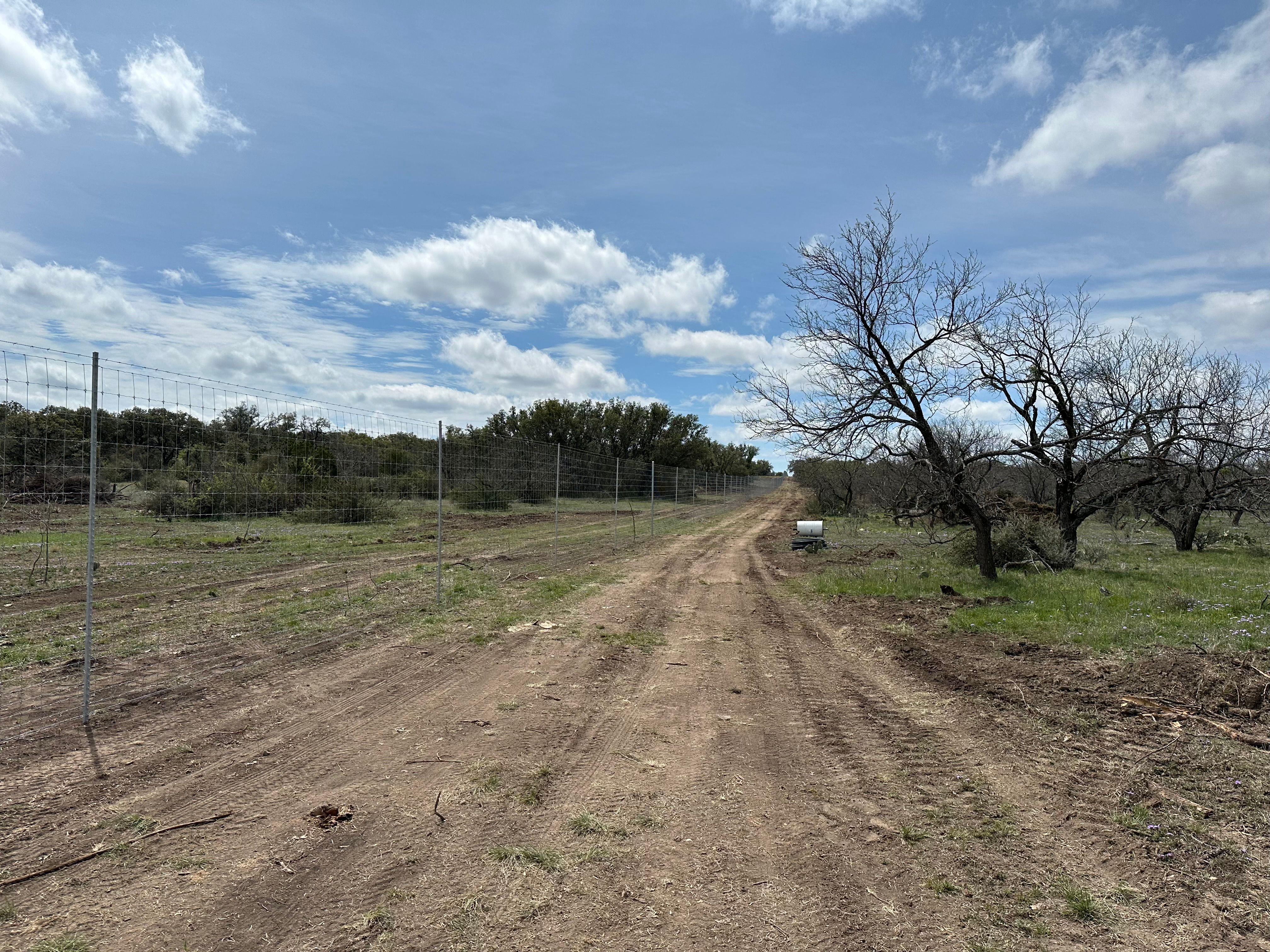  for 5-7 Fencing & Construction in Madisonville, TX