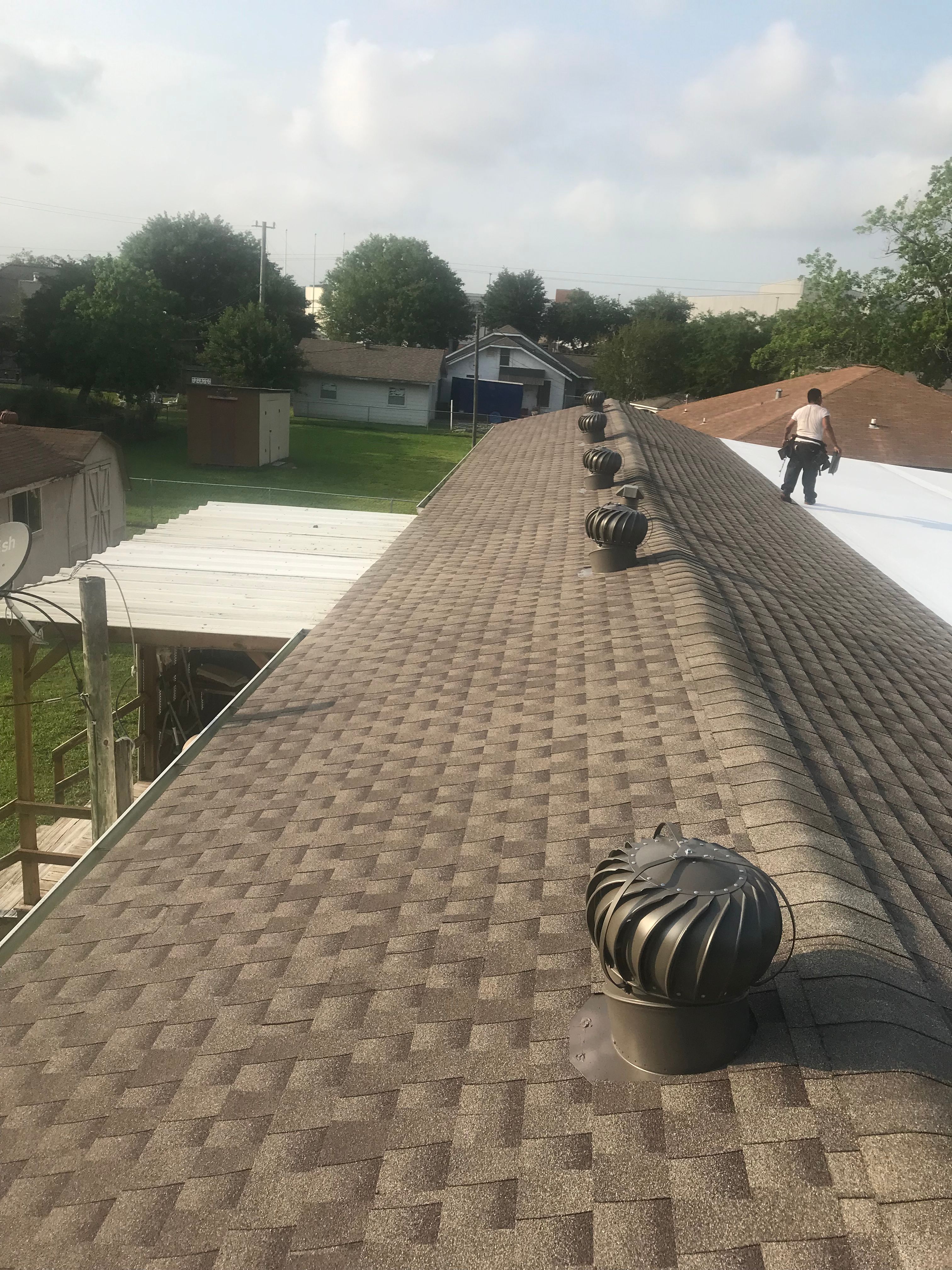  for E & E Roofing & Exteriors LLC in Baytown, TX