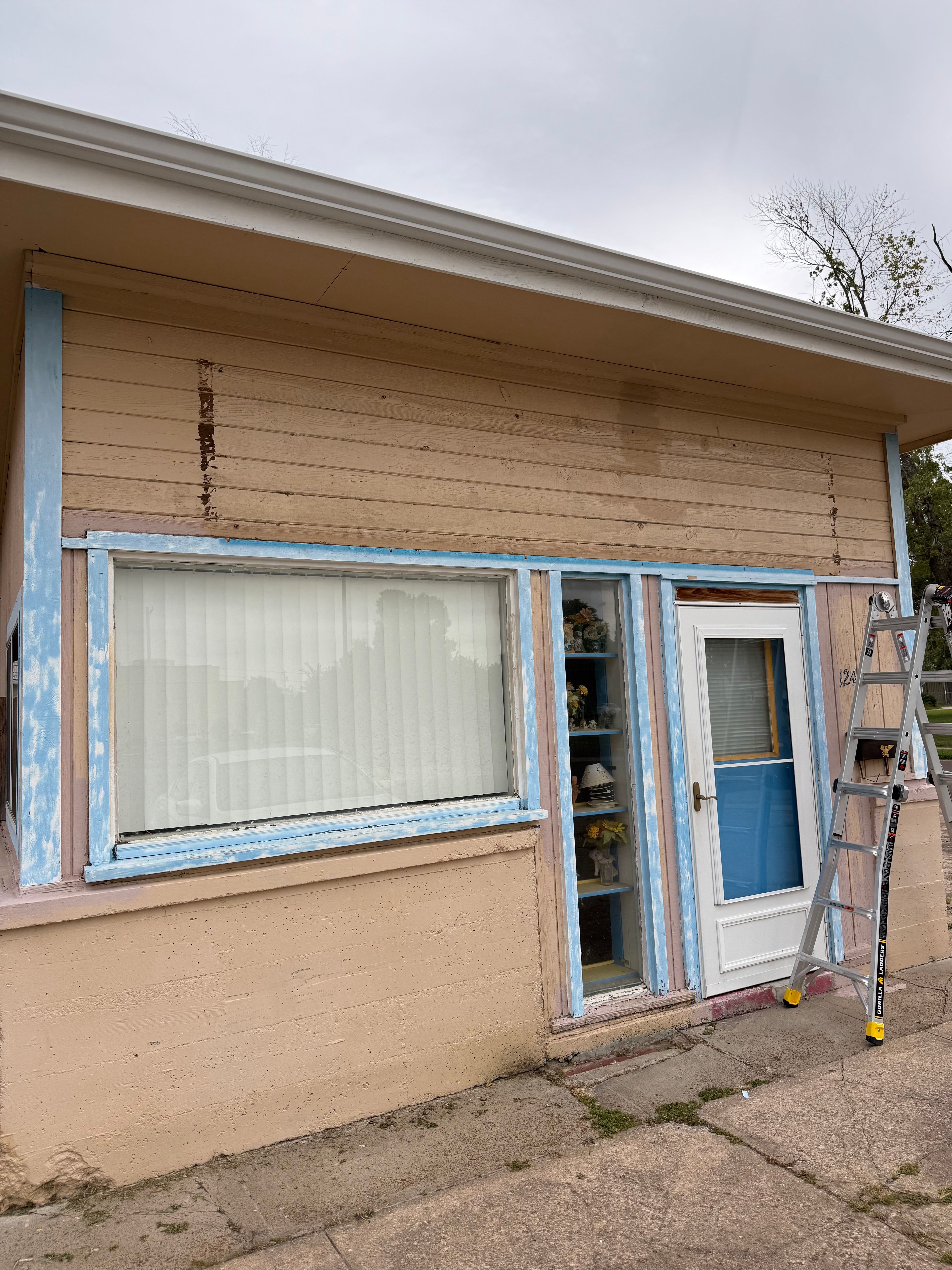  for Mathews Painting in Iola, KS