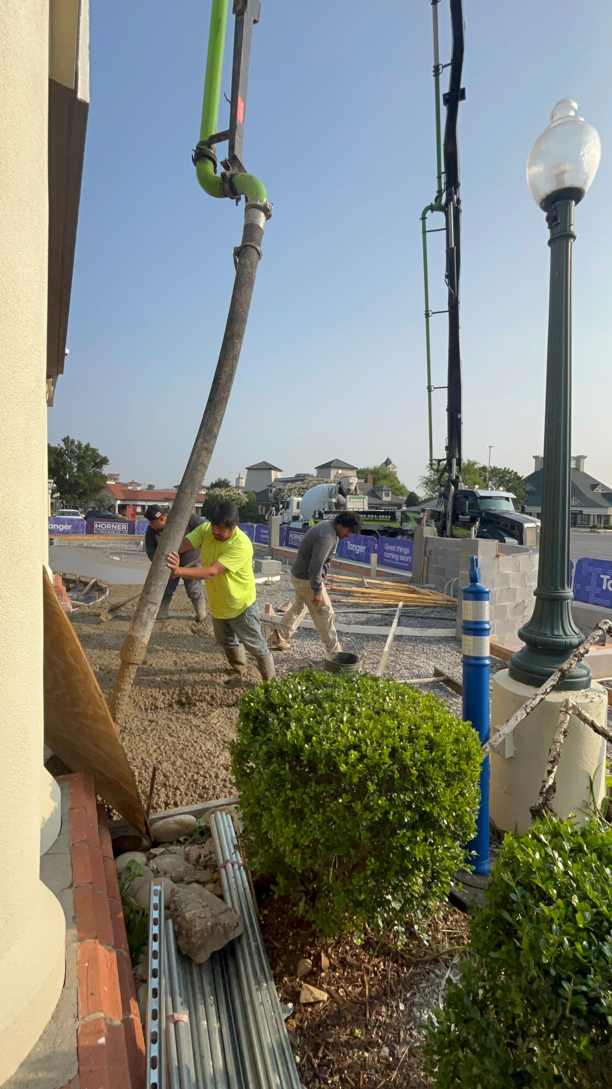  for Williams Concrete Pumping in Knoxville, Tennessee