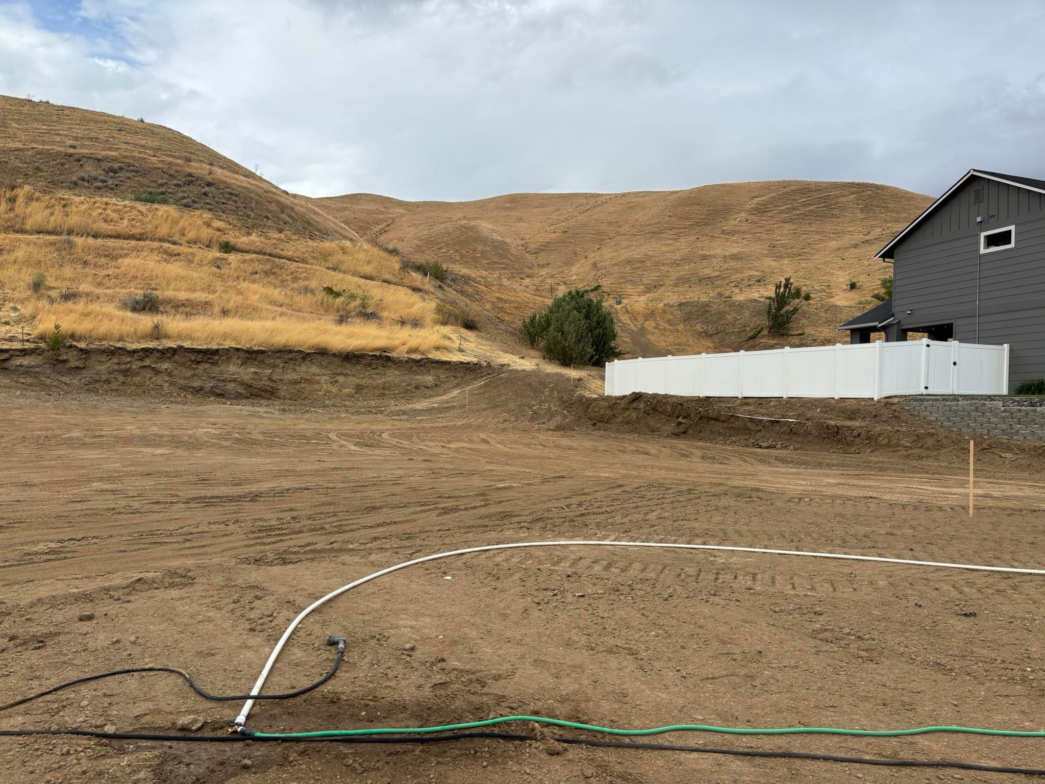  for Perez Excavation LLC in Monitor, WA