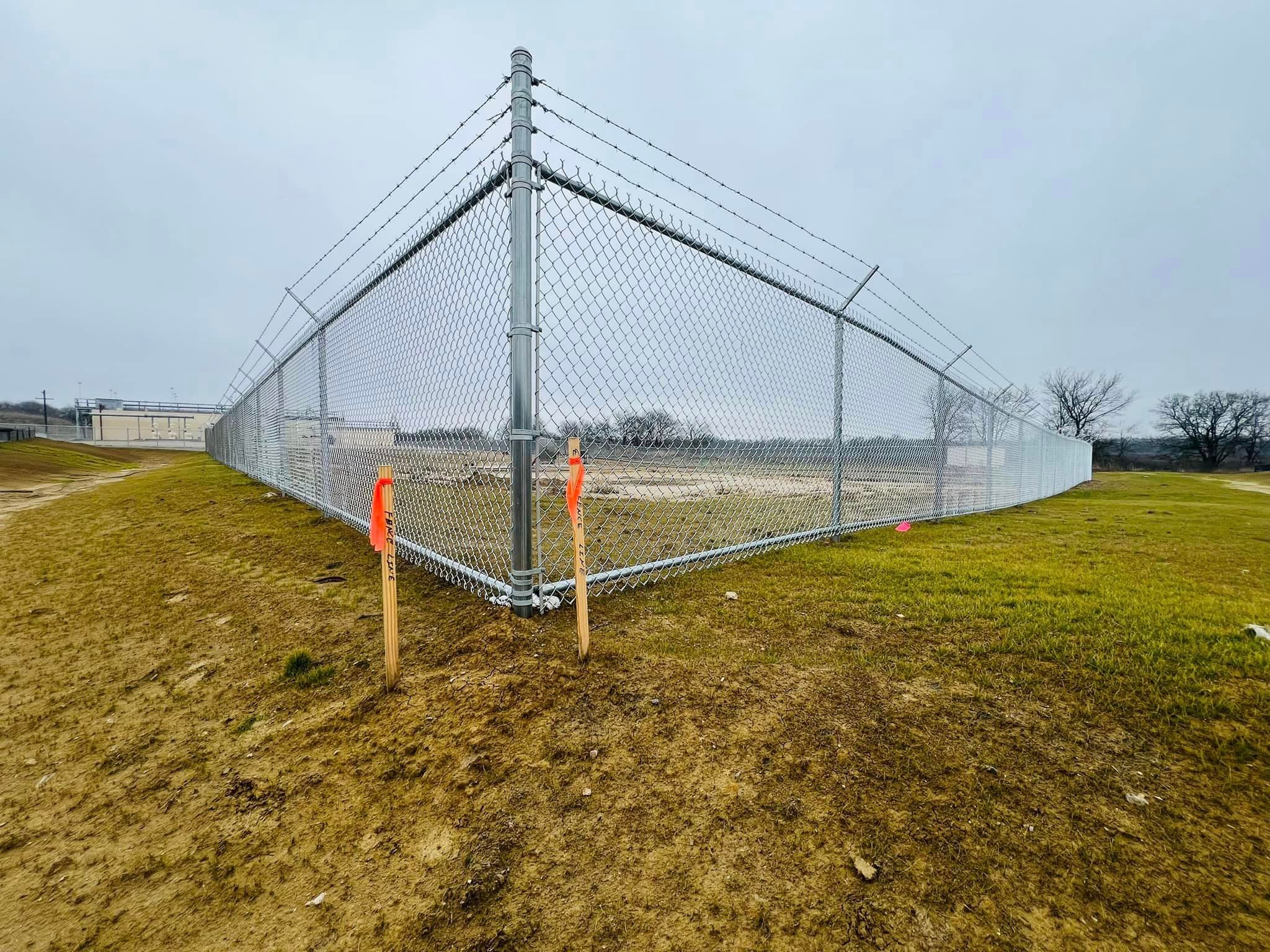 Fences for CCT Construction Group in Dallas-Fort Worth Metropolitan Area, TX