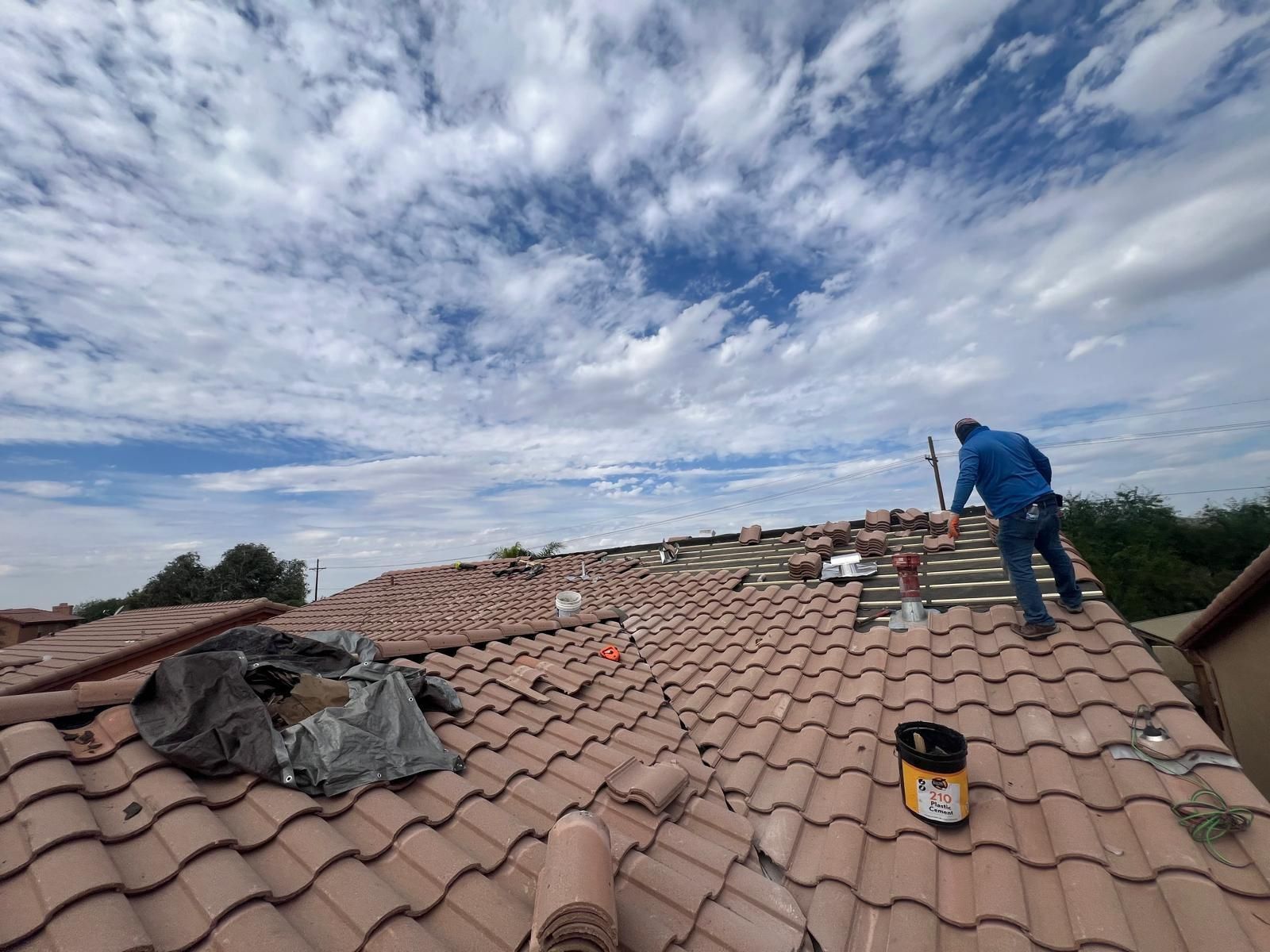  for Castro’s Custom’s Roofing LLC in Tucson, AZ