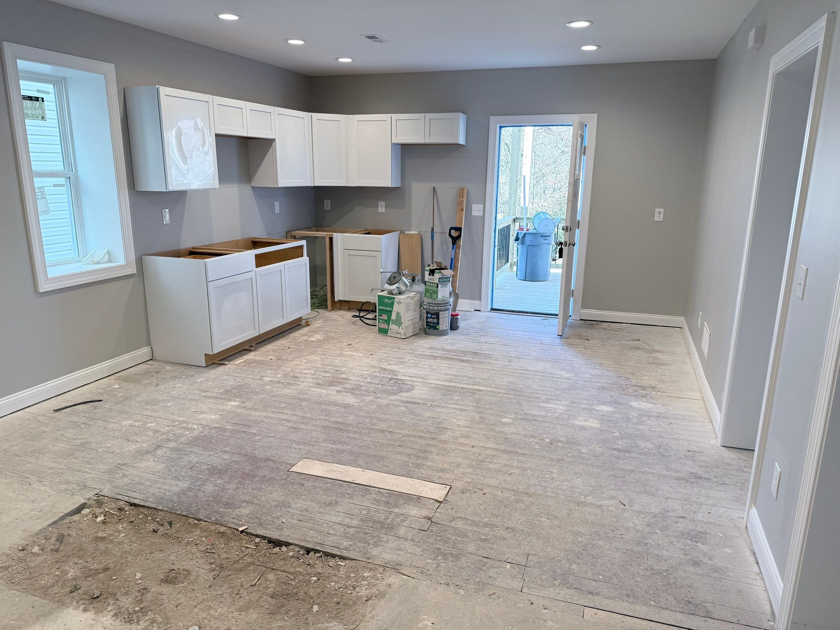  for Paramount Construction in Lexington, KY