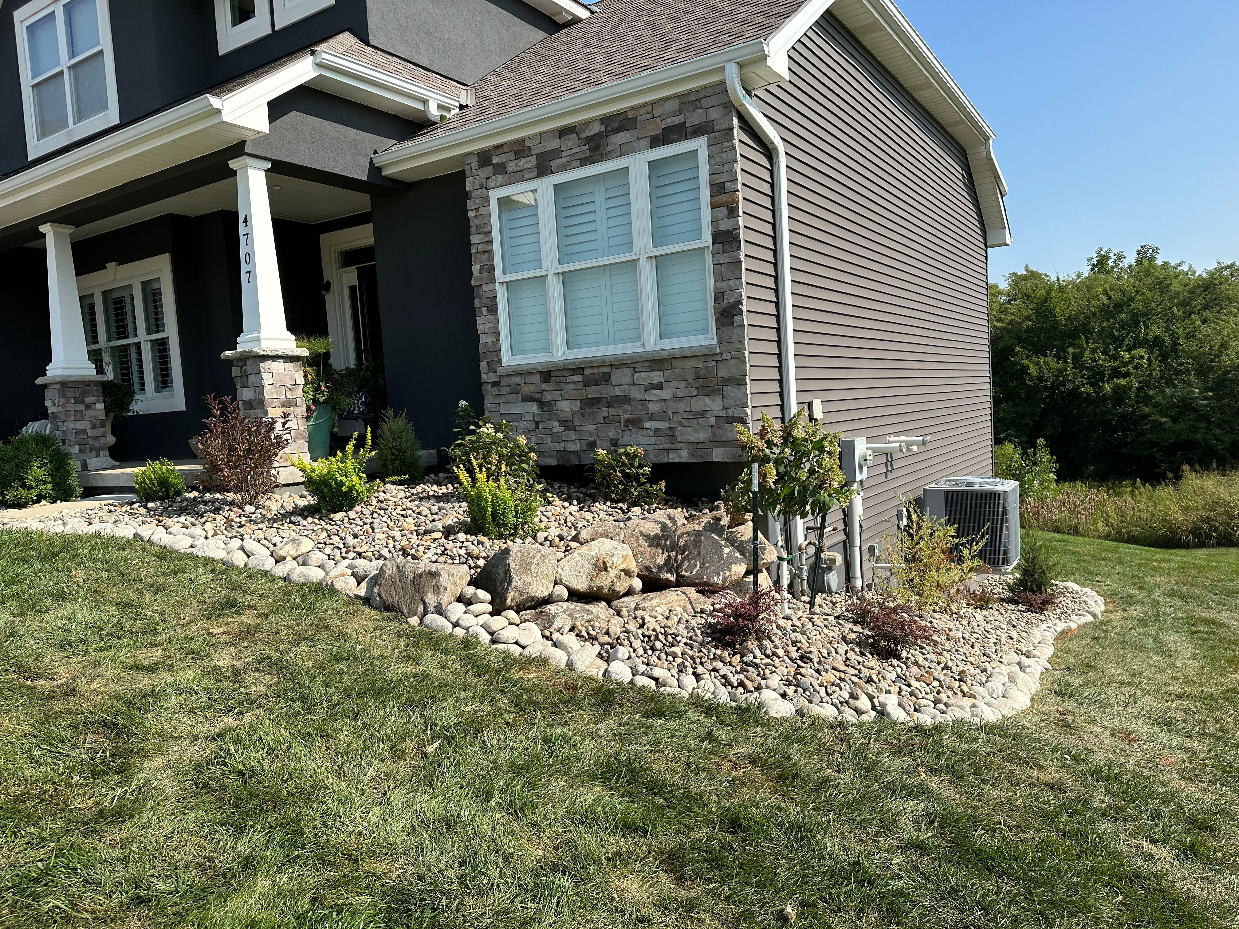  for Thomas' Lawn Care in Maryville, MO