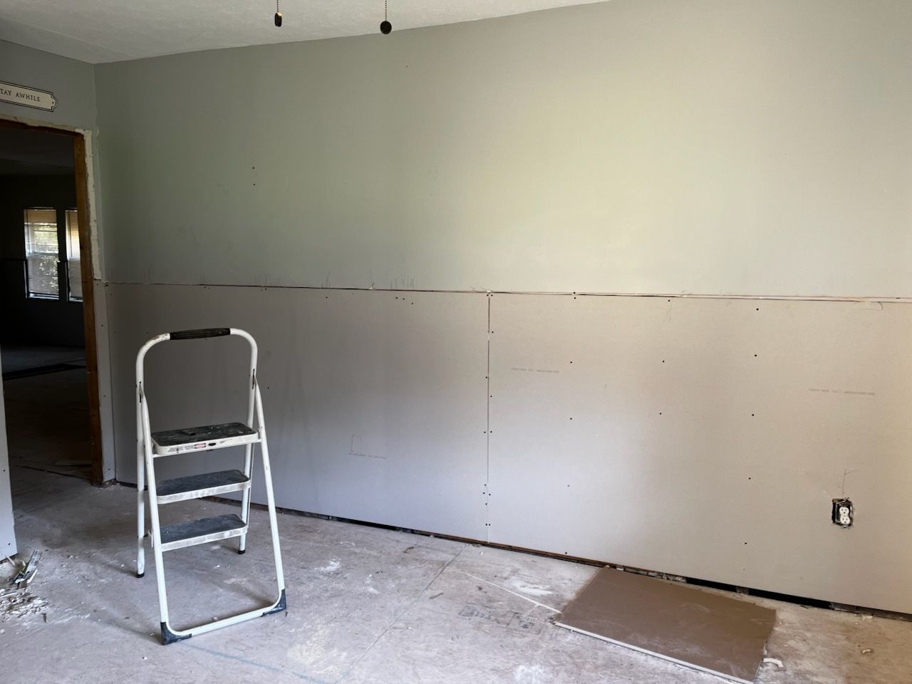  for Escorpio Painting in Tampa, FL