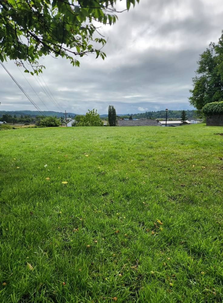  for Bob's Yard Care & Landscaping in Raymond, WA