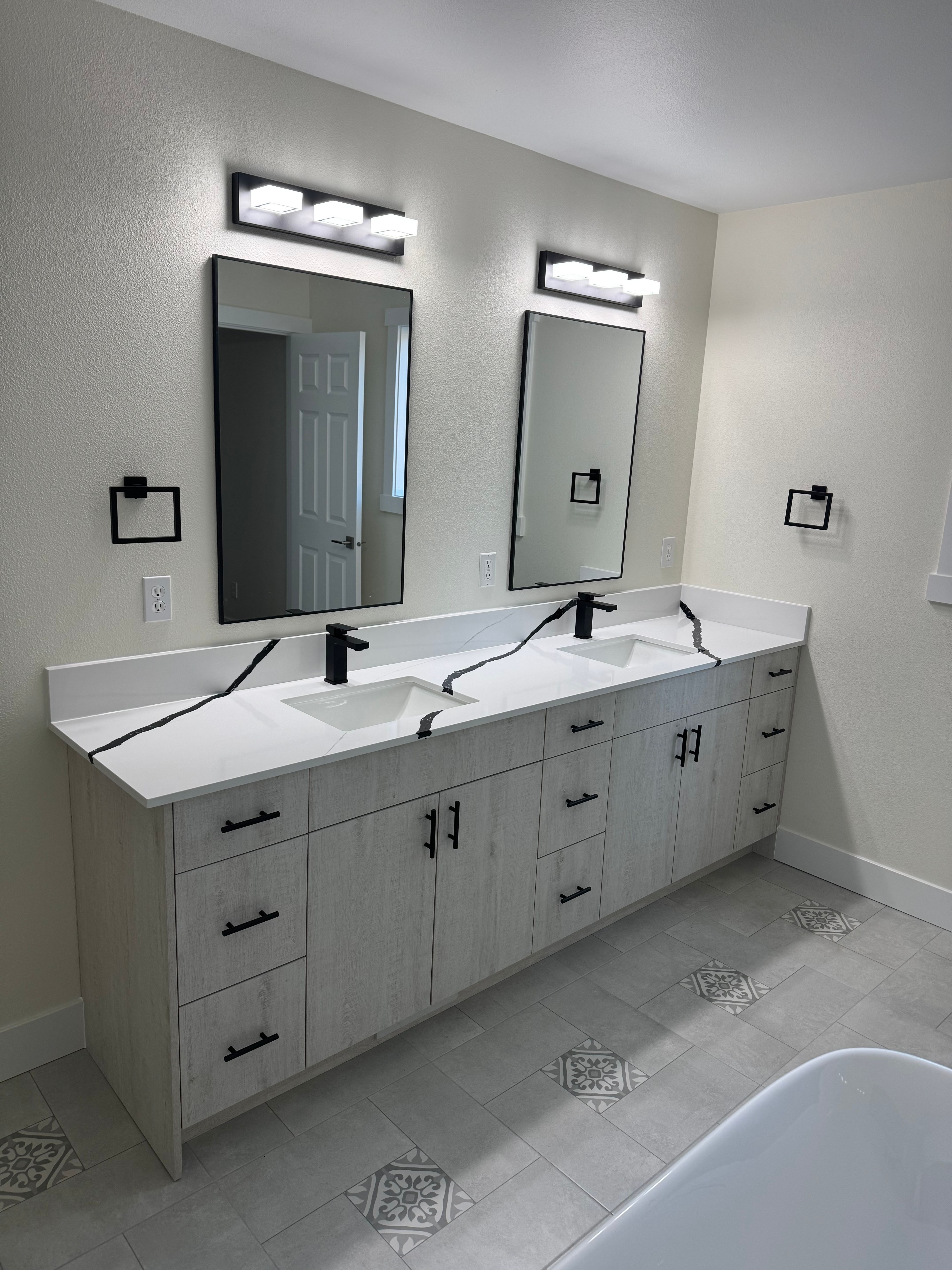  for Best NW Construction in Maple Valley, WA