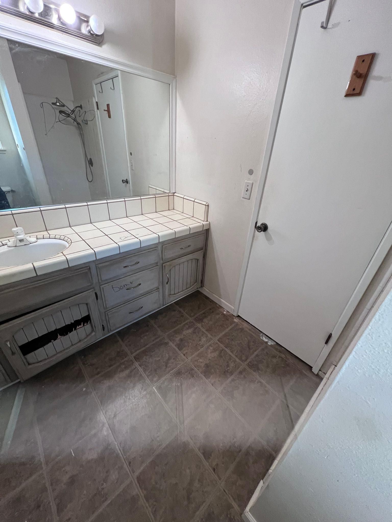  for 3B's Construction in Fresno, CA