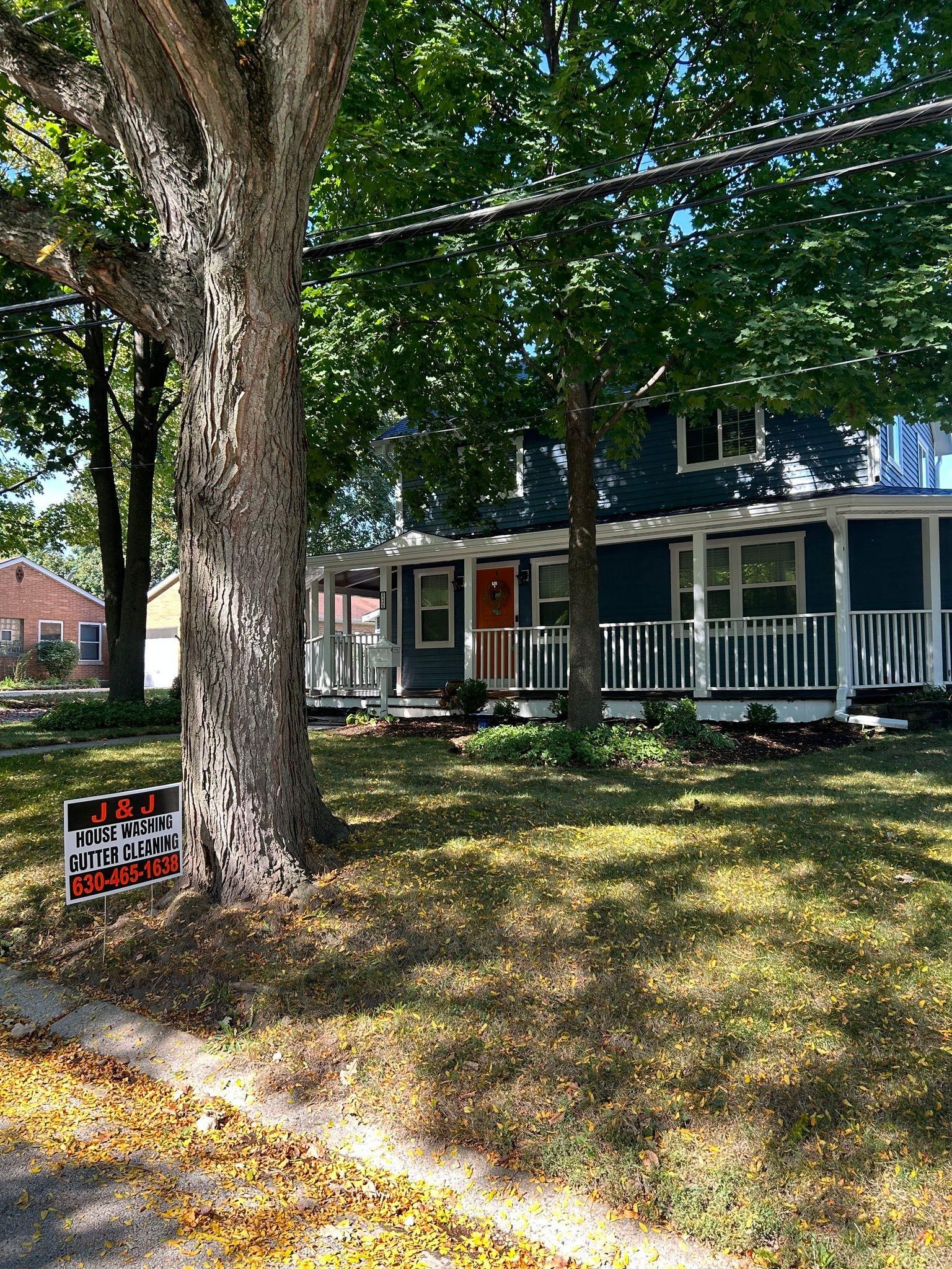 Home Softwash for J&J Power Washing and Gutter Cleaning in Sycamore, IL