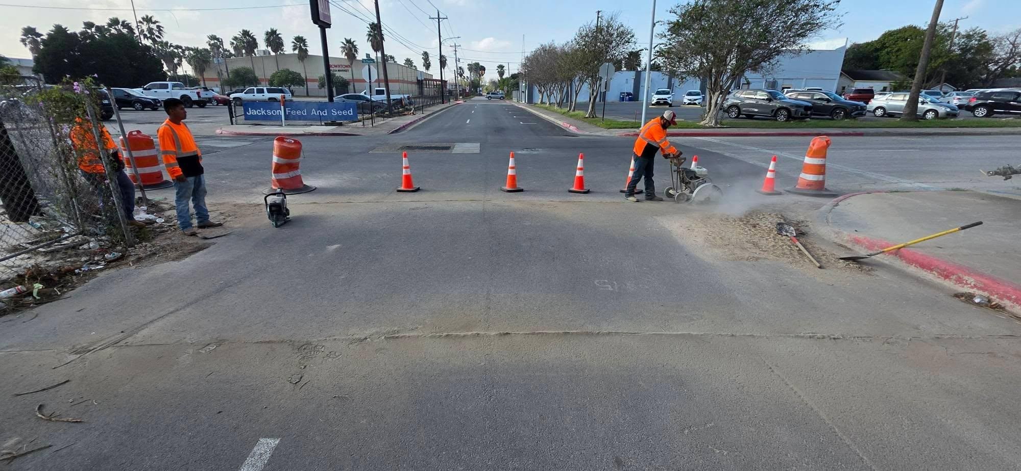  for Longoria & Son Construction in Laredo, TX