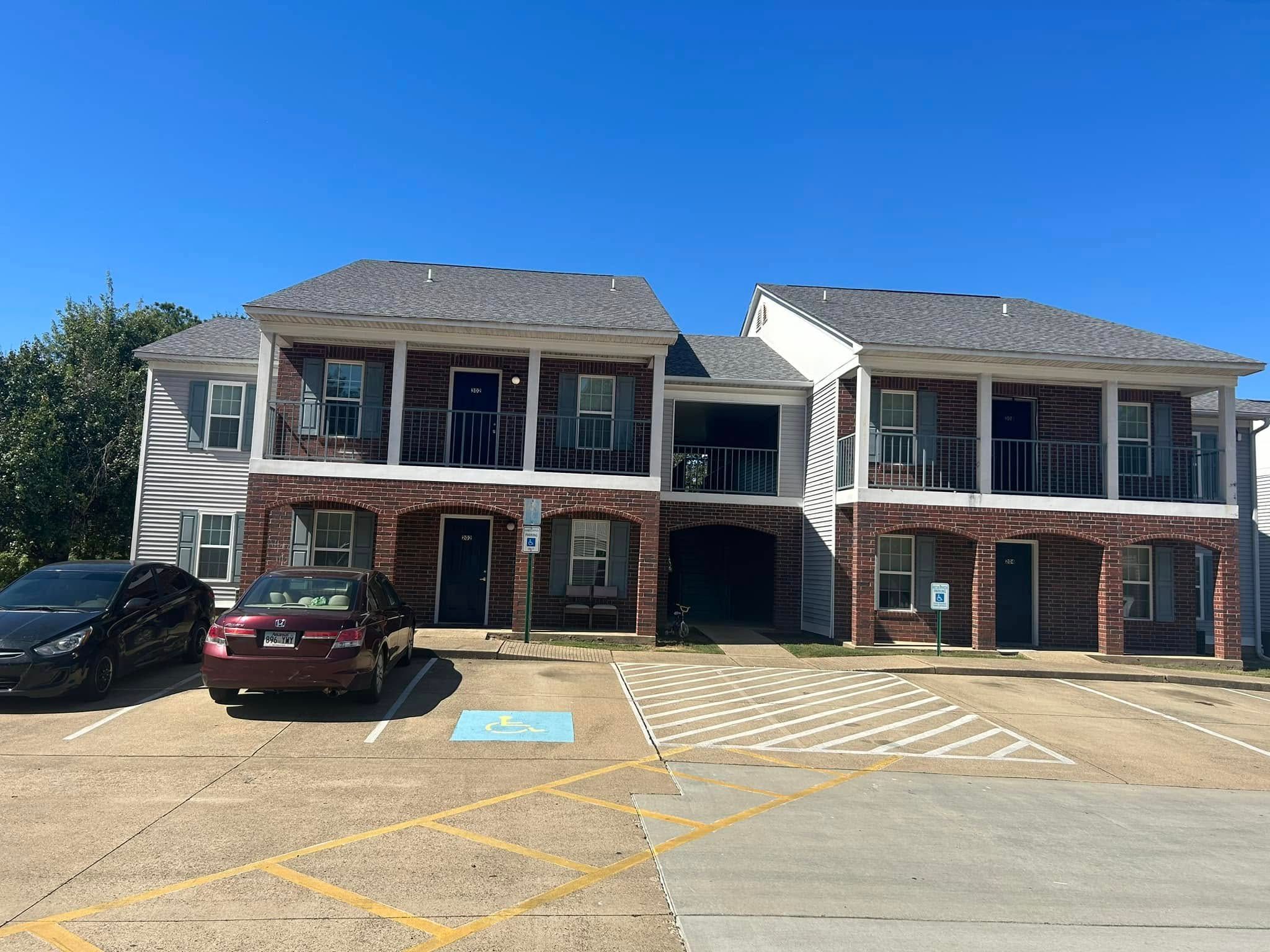  for Well Hung Windows & More in Hot Springs, AR