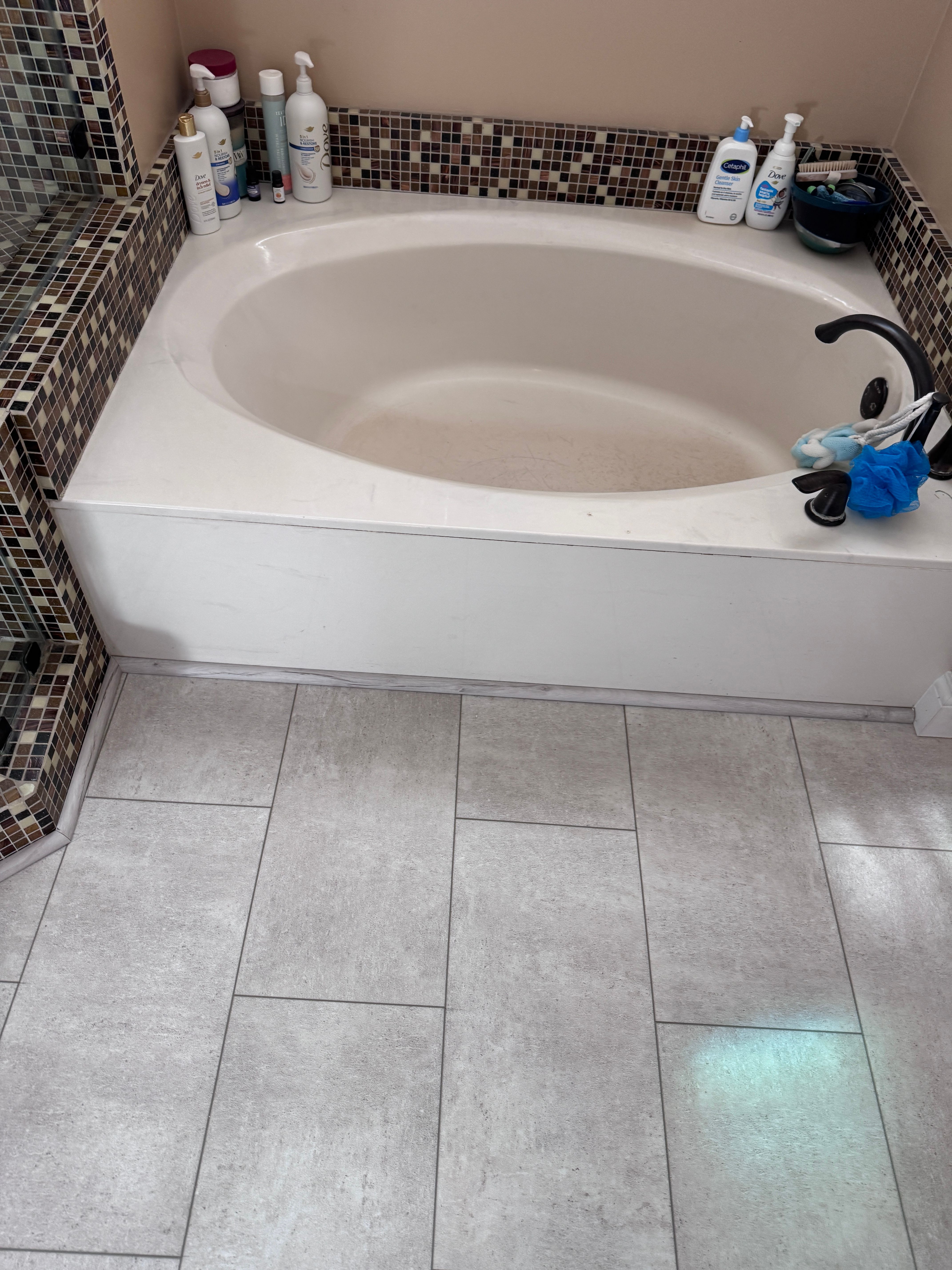  for Hill's Carpet & Remodeling in Odessa, TX