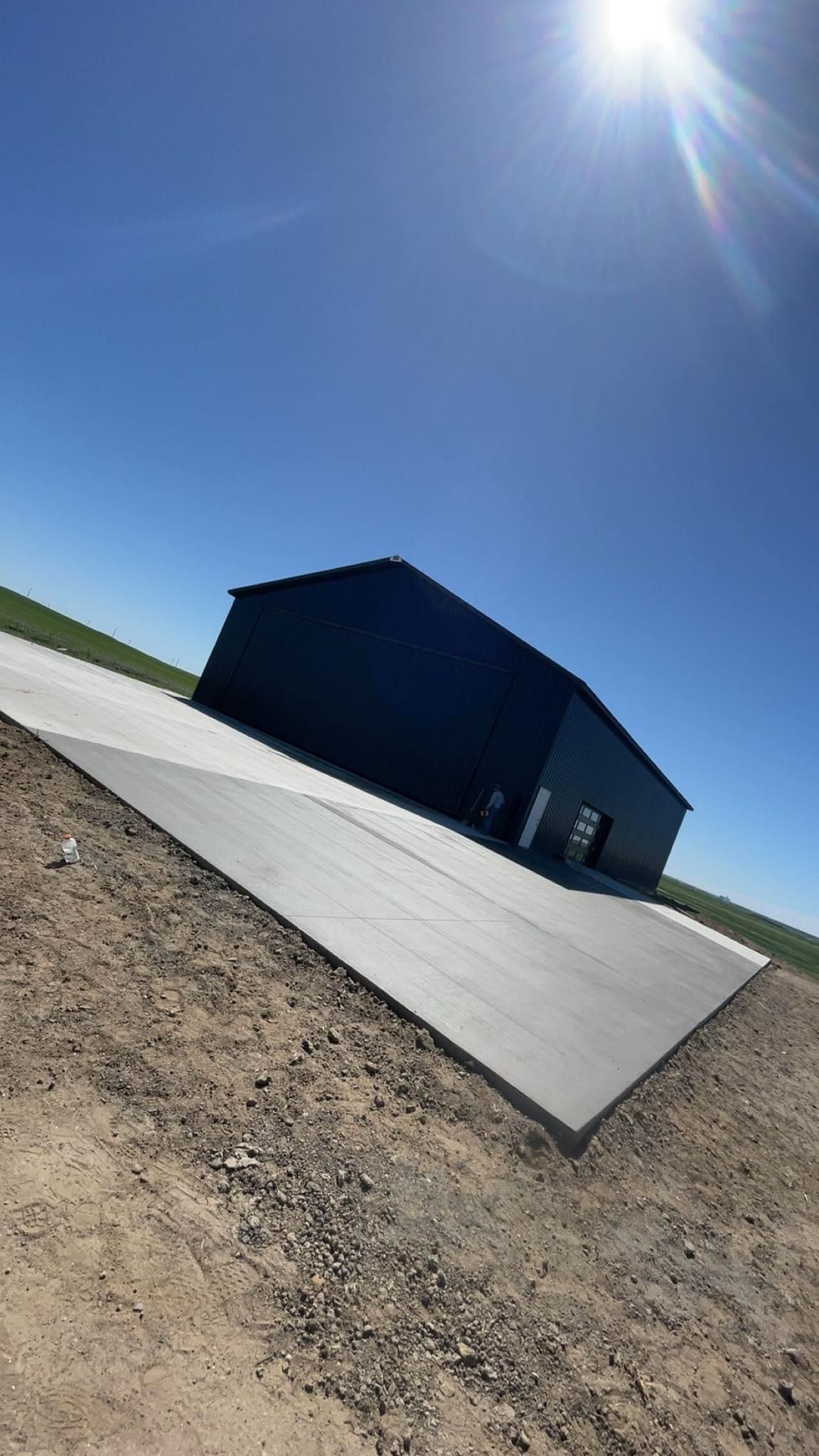  for J&G Concrete LLC in Garden City, KS