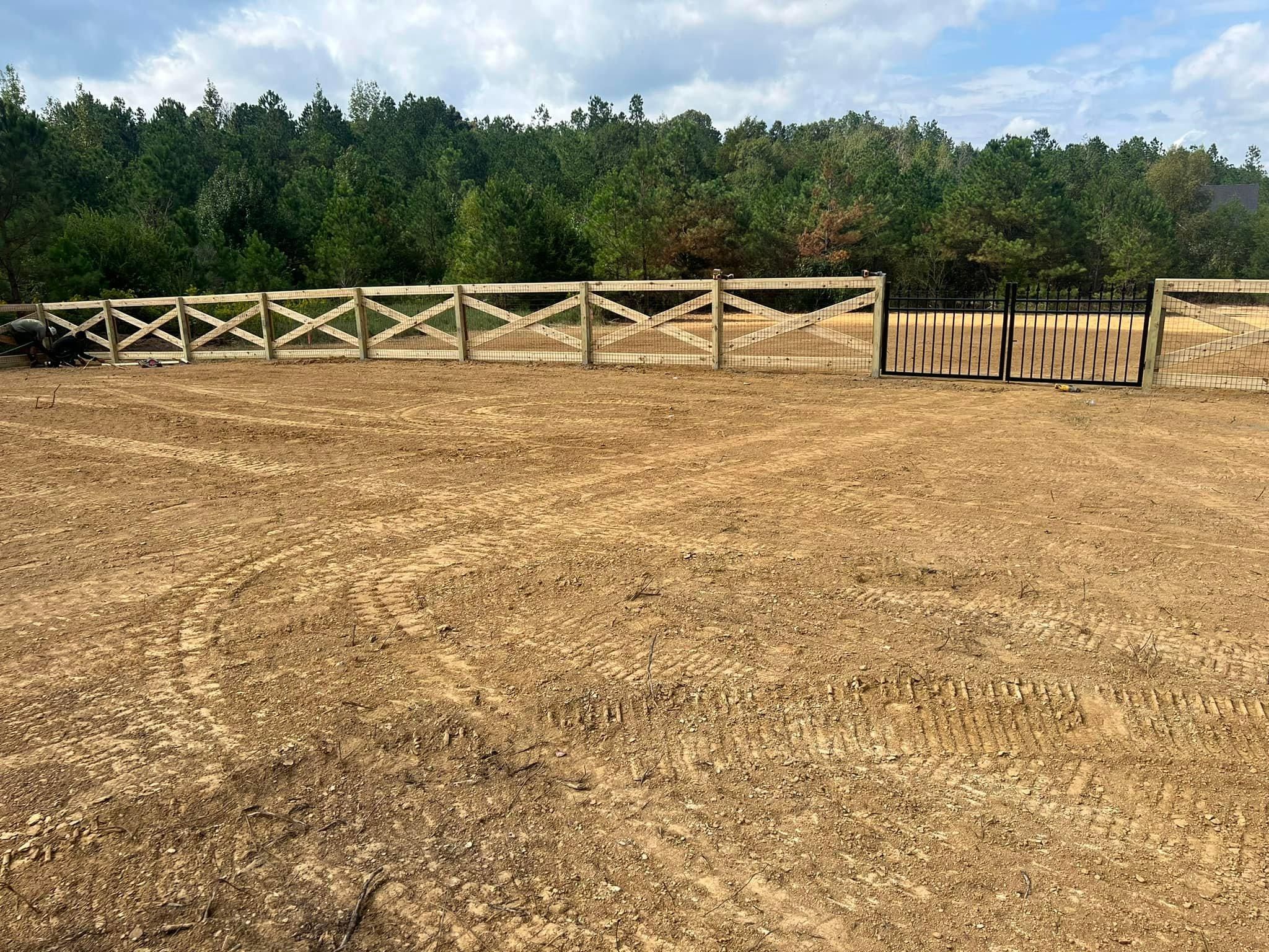  for Manning Fence, LLC in Hernando, MS