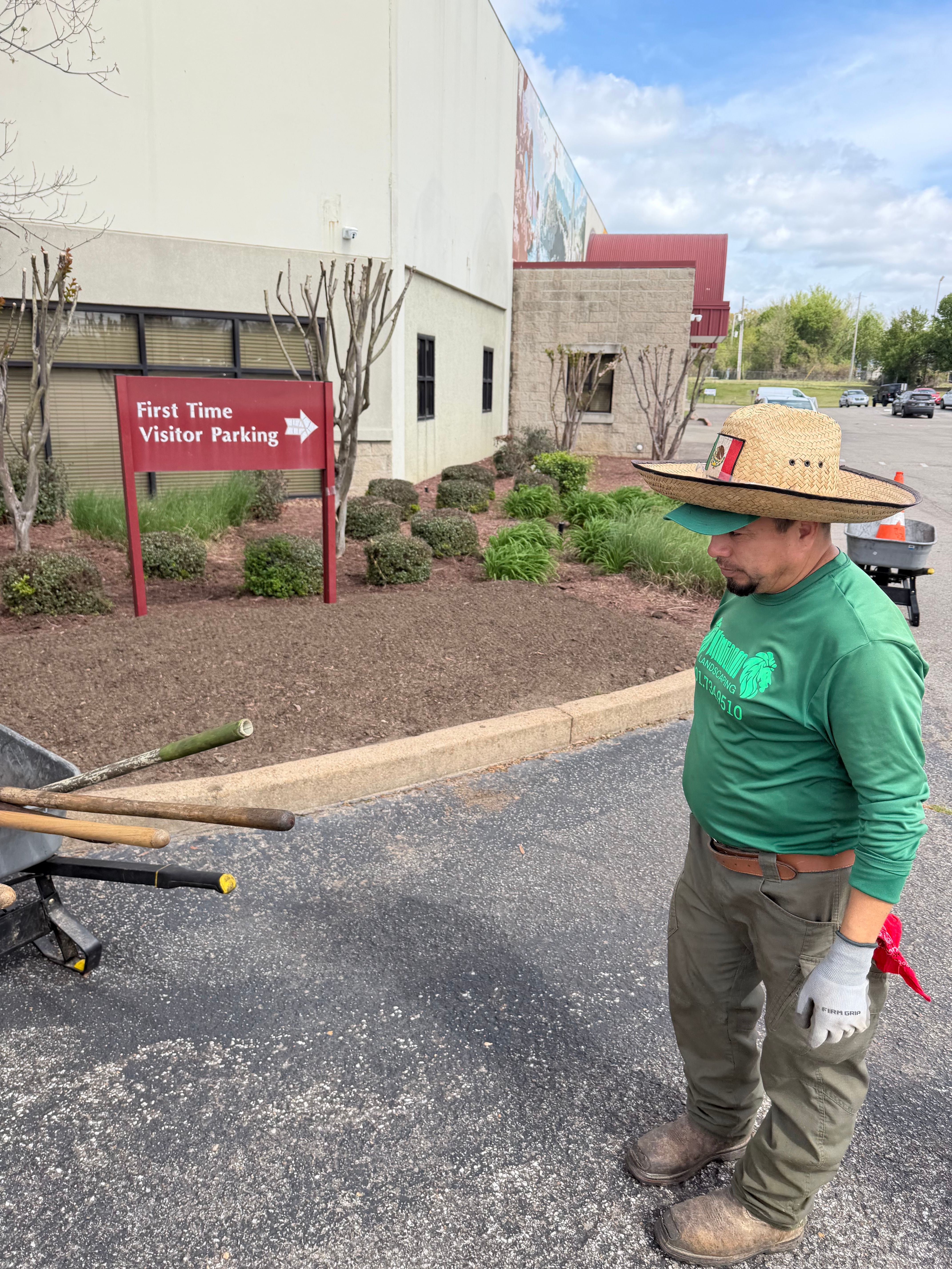  for Kingdom Landscaping in Memphis, TN