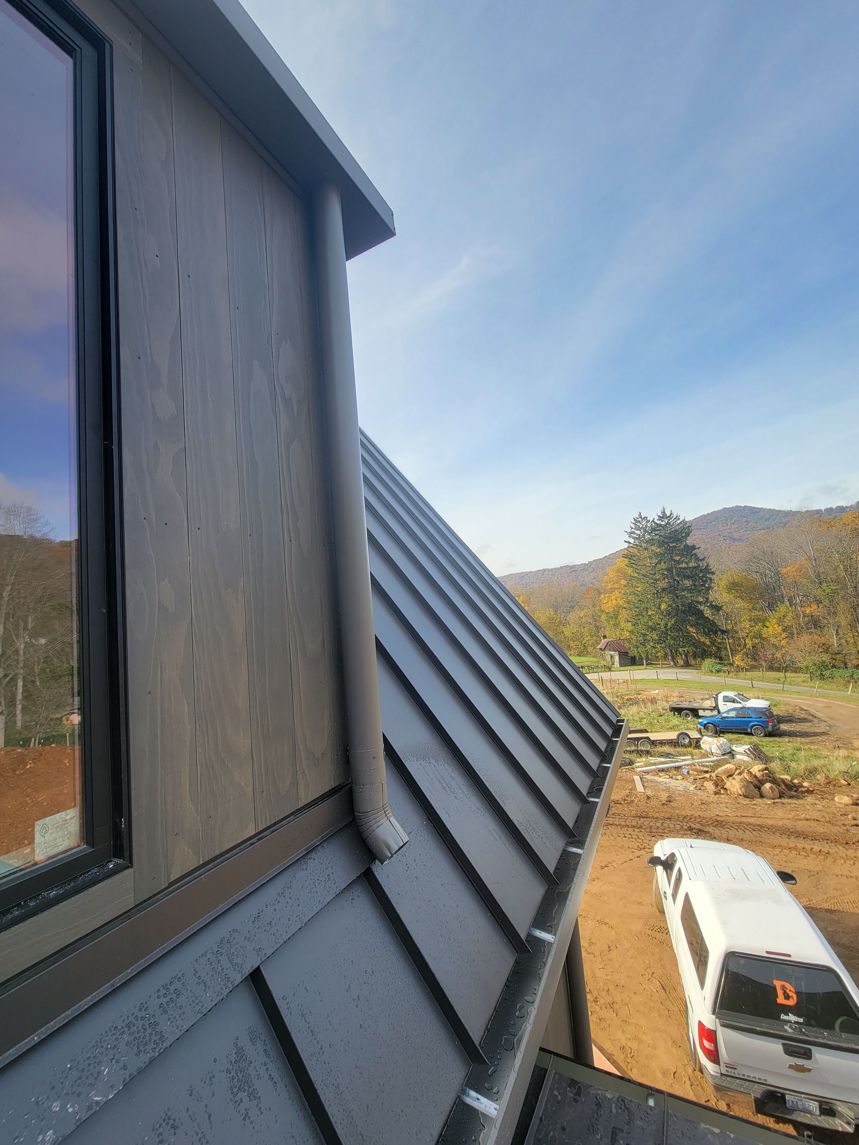 All Photos for Dotson Seamless Guttering in Mars Hill, NC