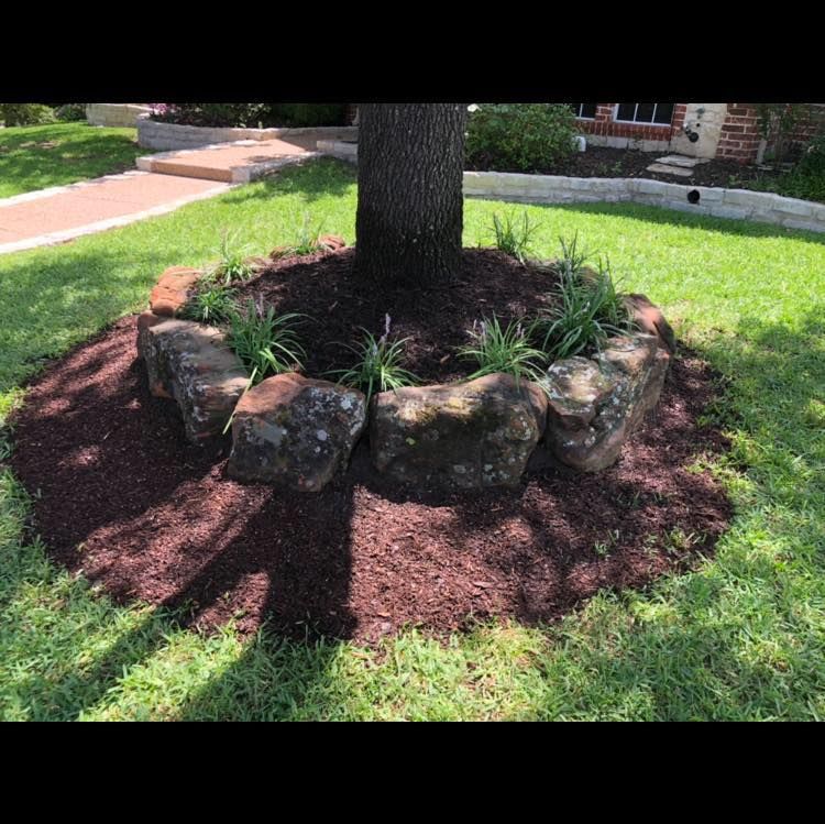 Lawn Care for Danny's Custom Landscaping & Woodchuck Firewood in Garland, TX