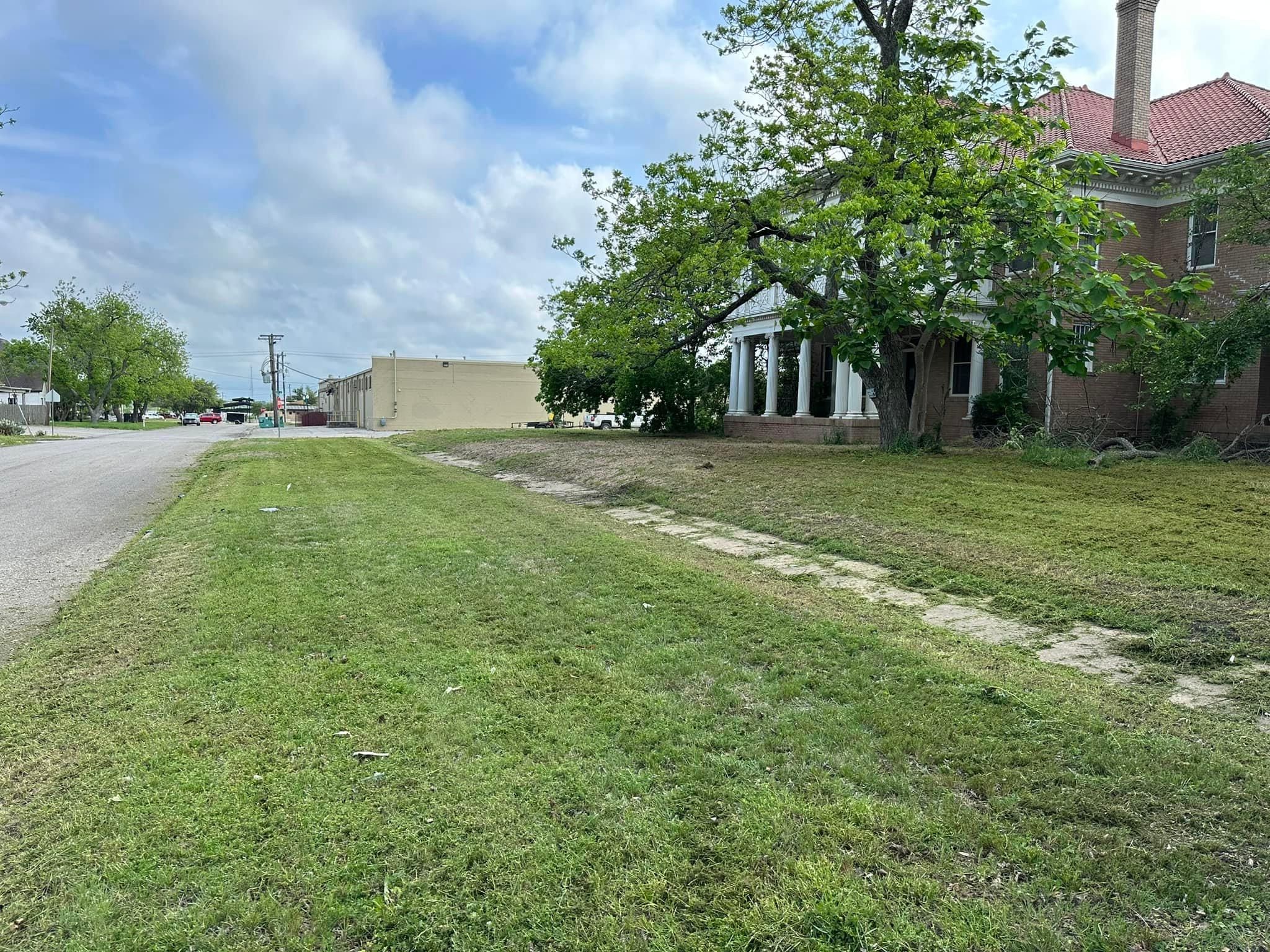 Mowing for Allen Lawn Care in Taylor, Texas