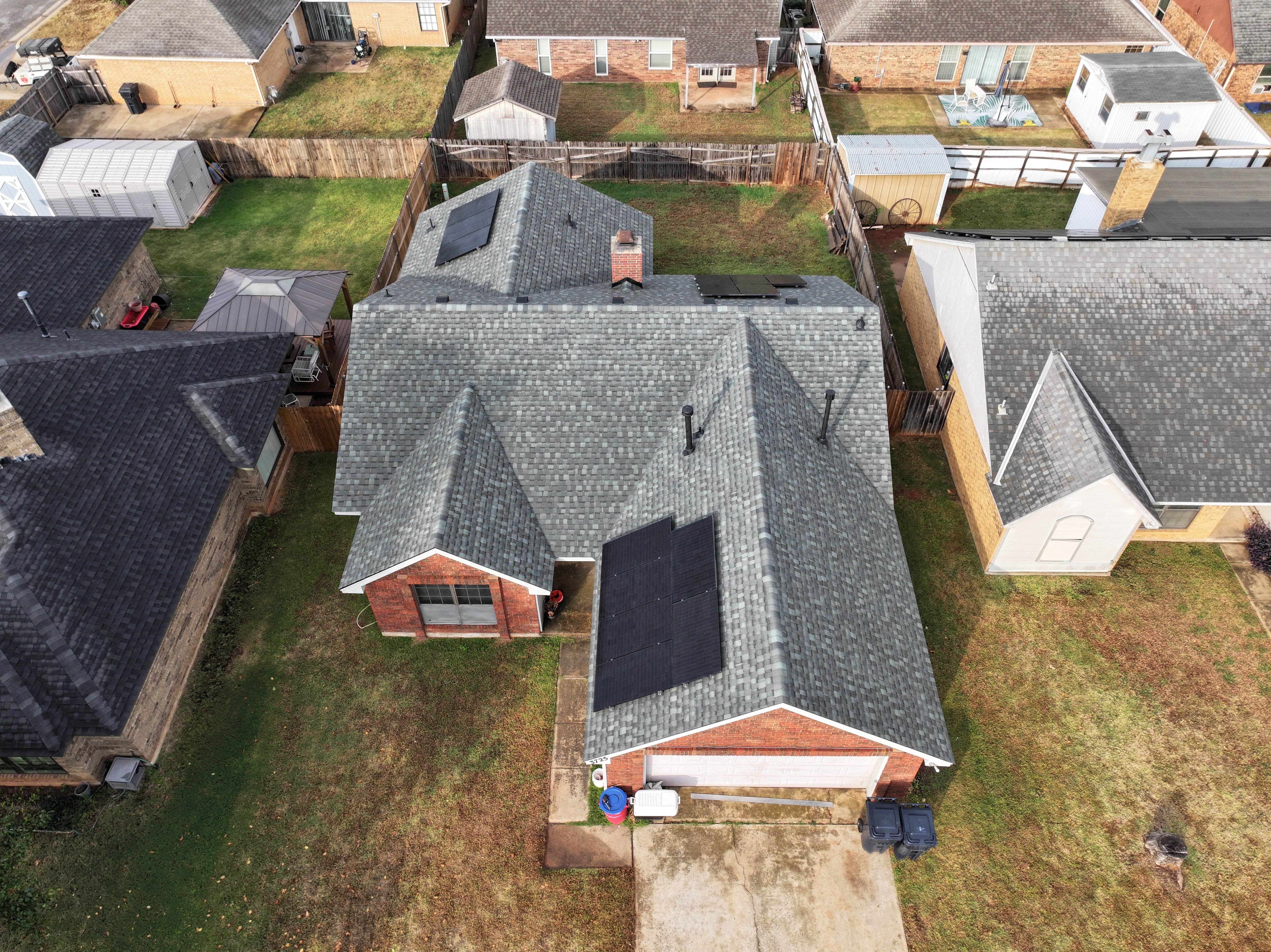  for Clutch Roofing & Construction in Mustang, OK